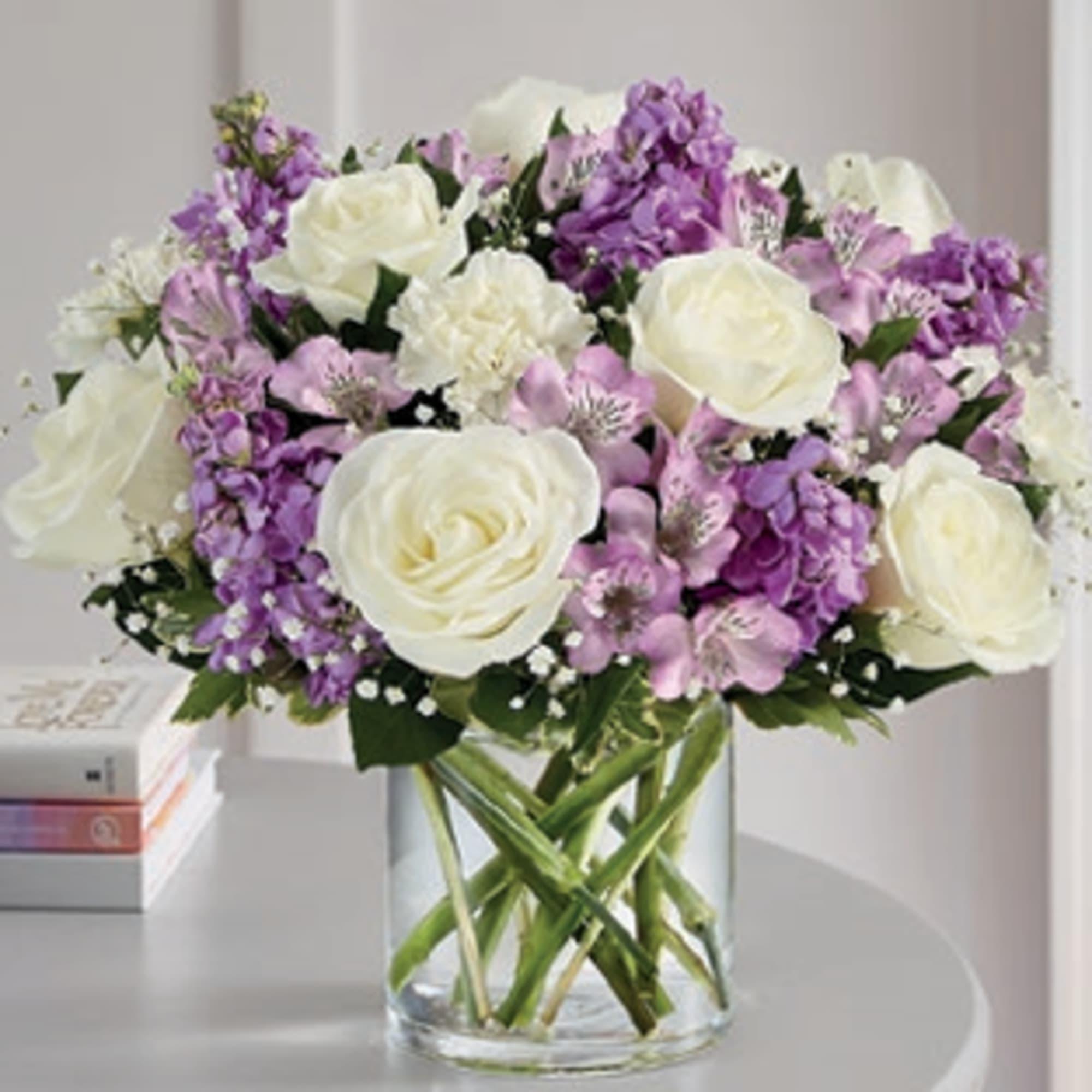 Meaningful memories begin with thoughtful gestures. Our charming lavender bouquet features a