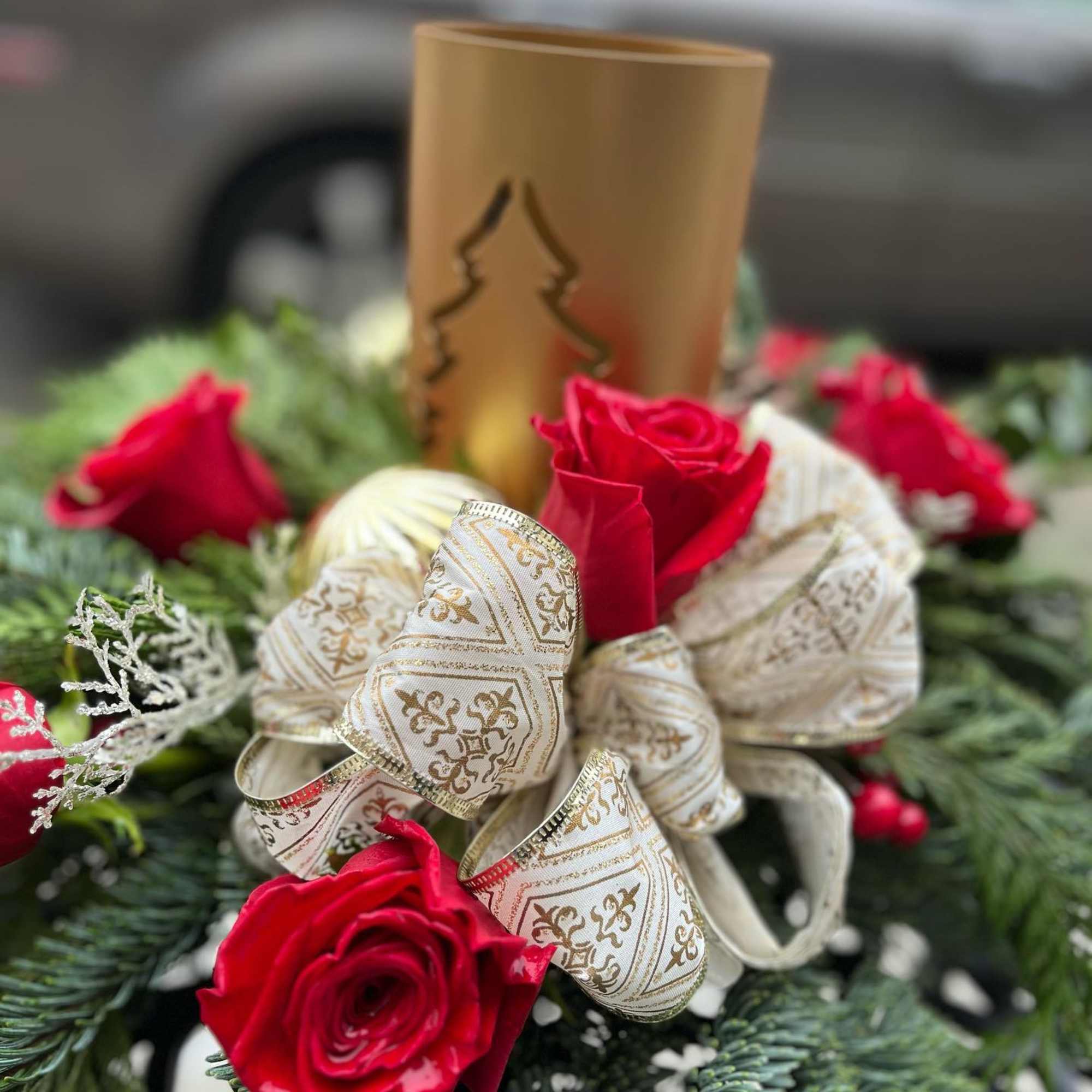 Beautiful, and meant to be used through the new year ... and