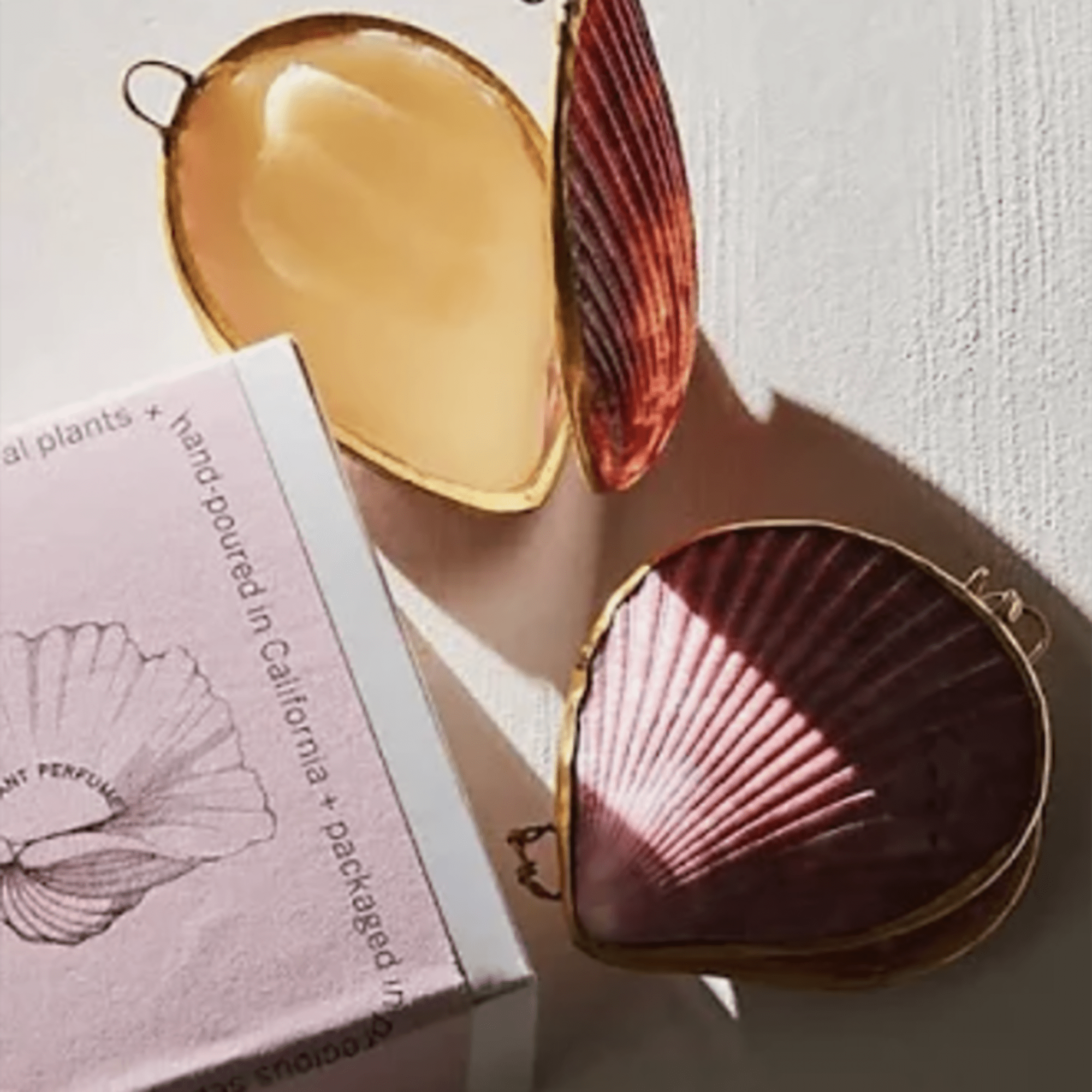 Lots of heavenly healing goodness in beautiful desert colors in this sweet