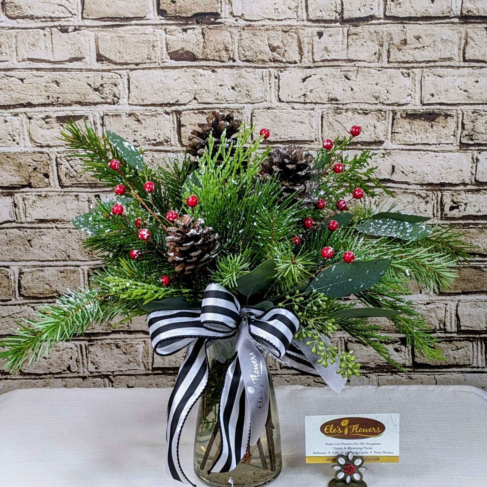 Bring the beauty of a snowy winter&rsquo;s day indoors with this charming