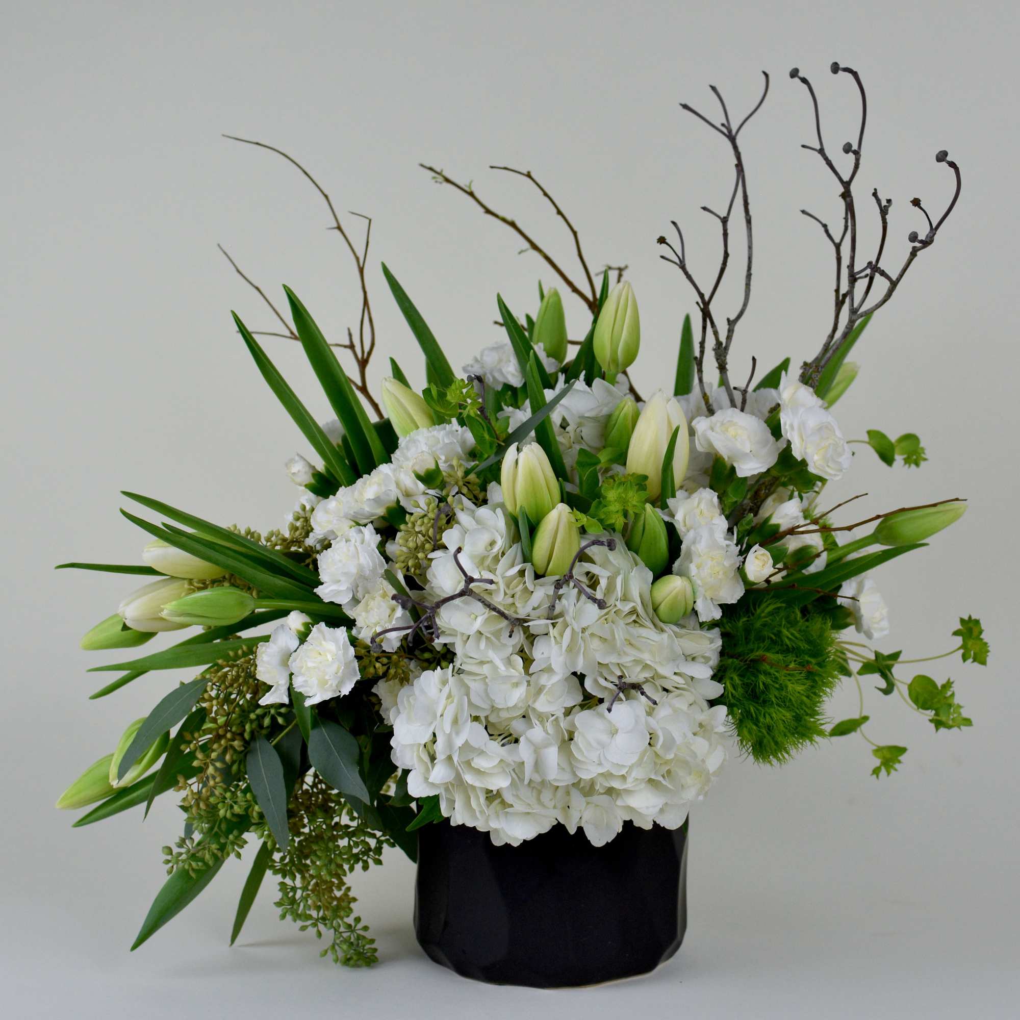 La Maison Blanche
Elegant, modern, and beautifully serene, La Maison Blanche is a