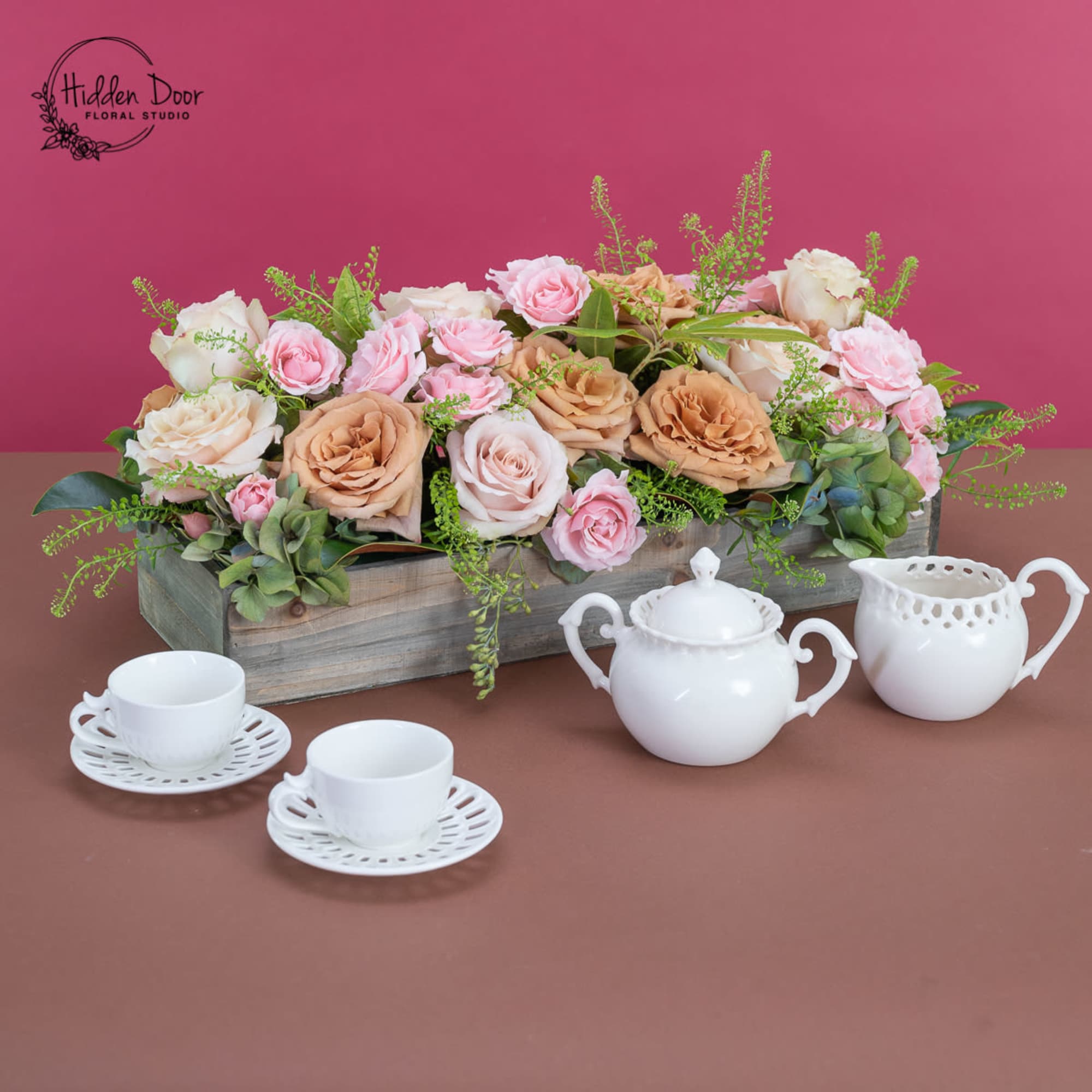 Rosewood Elegance
Warm, refined, and beautifully romantic, Rosewood Elegance pairs soft blush tones