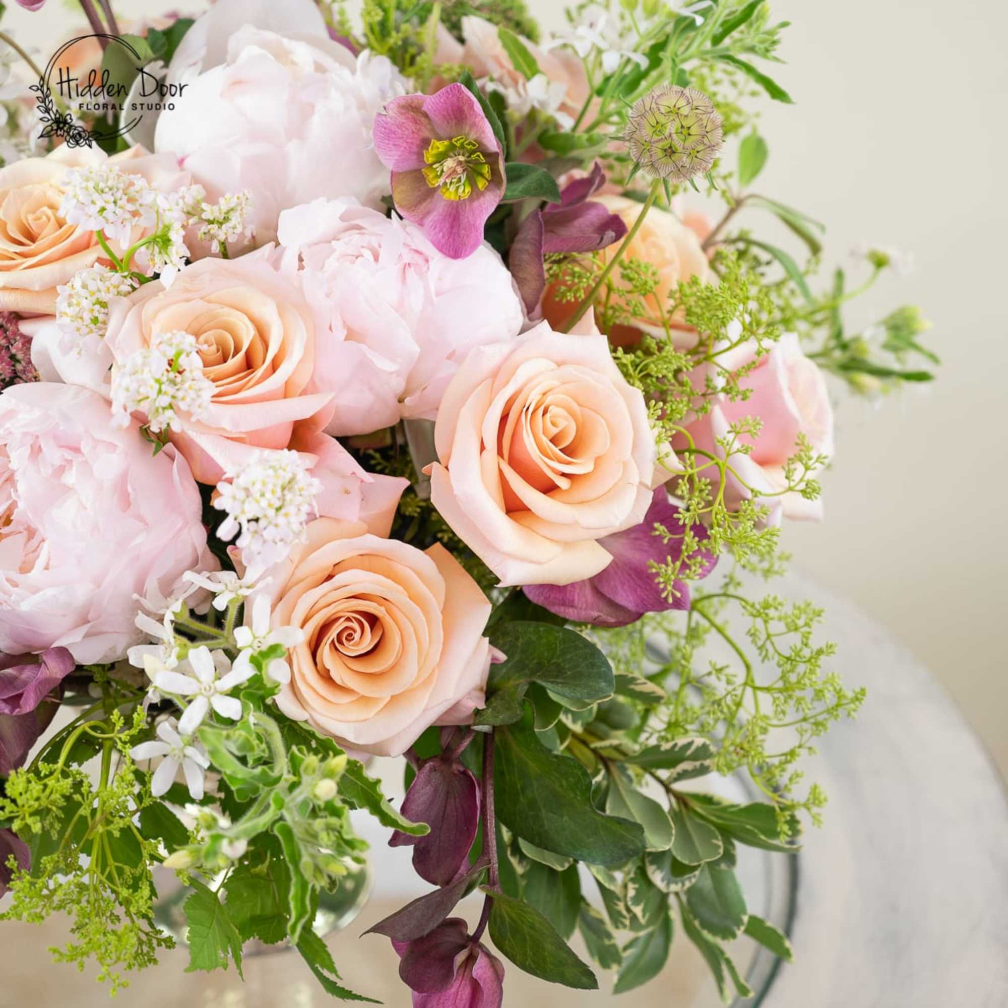 WINDSOR
A polished and regal composition inspired by old-world romance and refined European