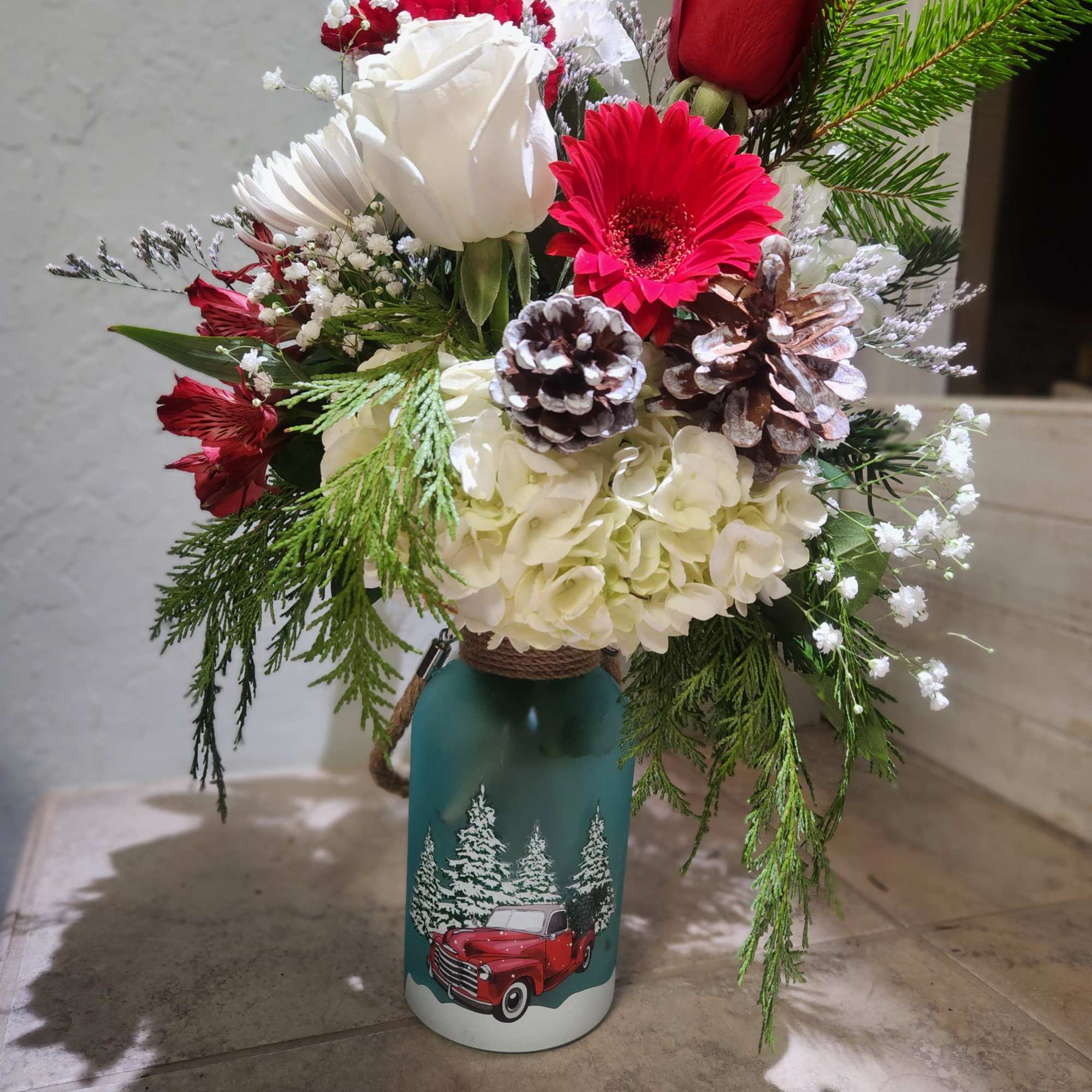 In this style you will receive a winter collection style glass vase