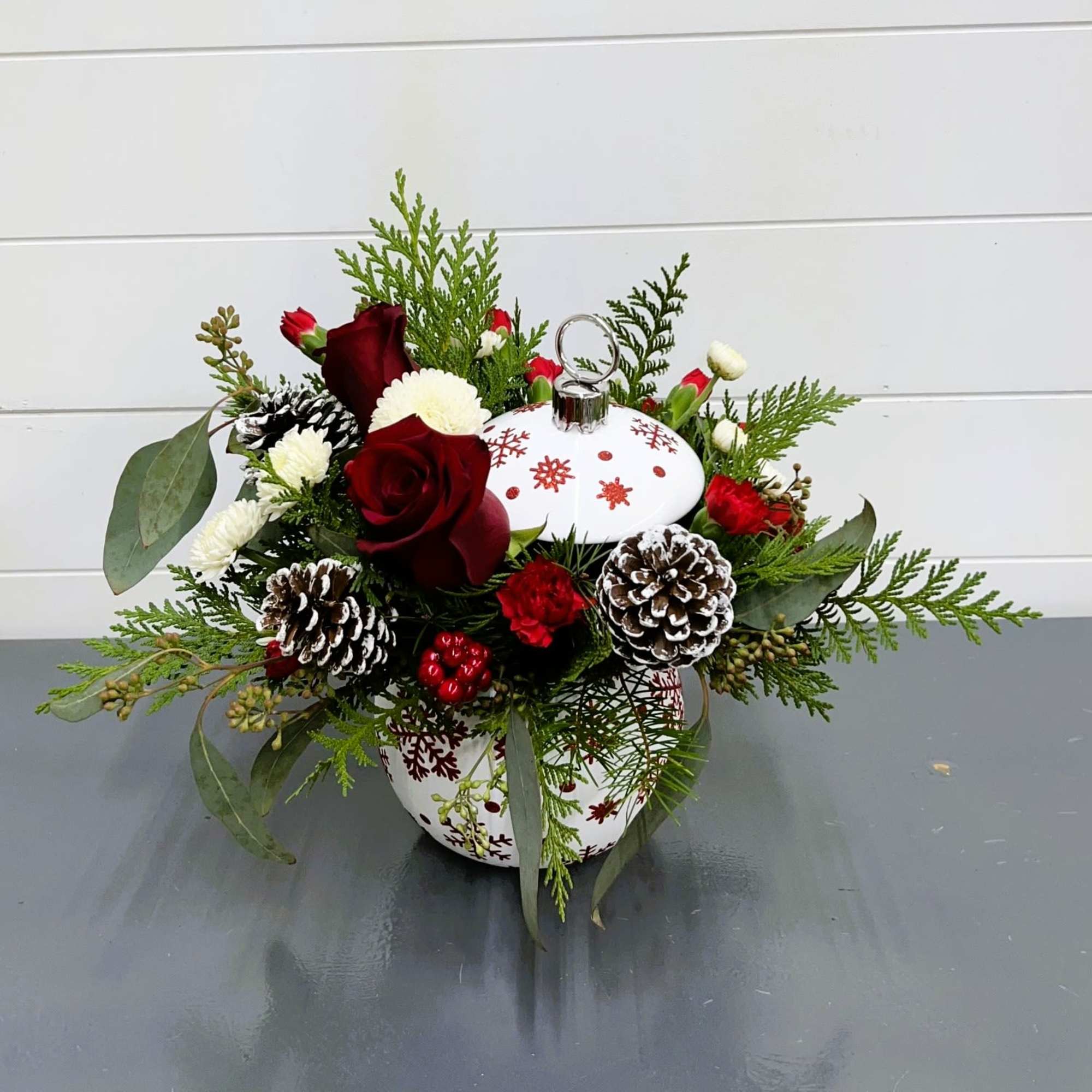 Spring Sparkle Bouquet &ndash; Teleflora
Brighten any celebration with Teleflora&rsquo;s Spring Sparkle Bouquet