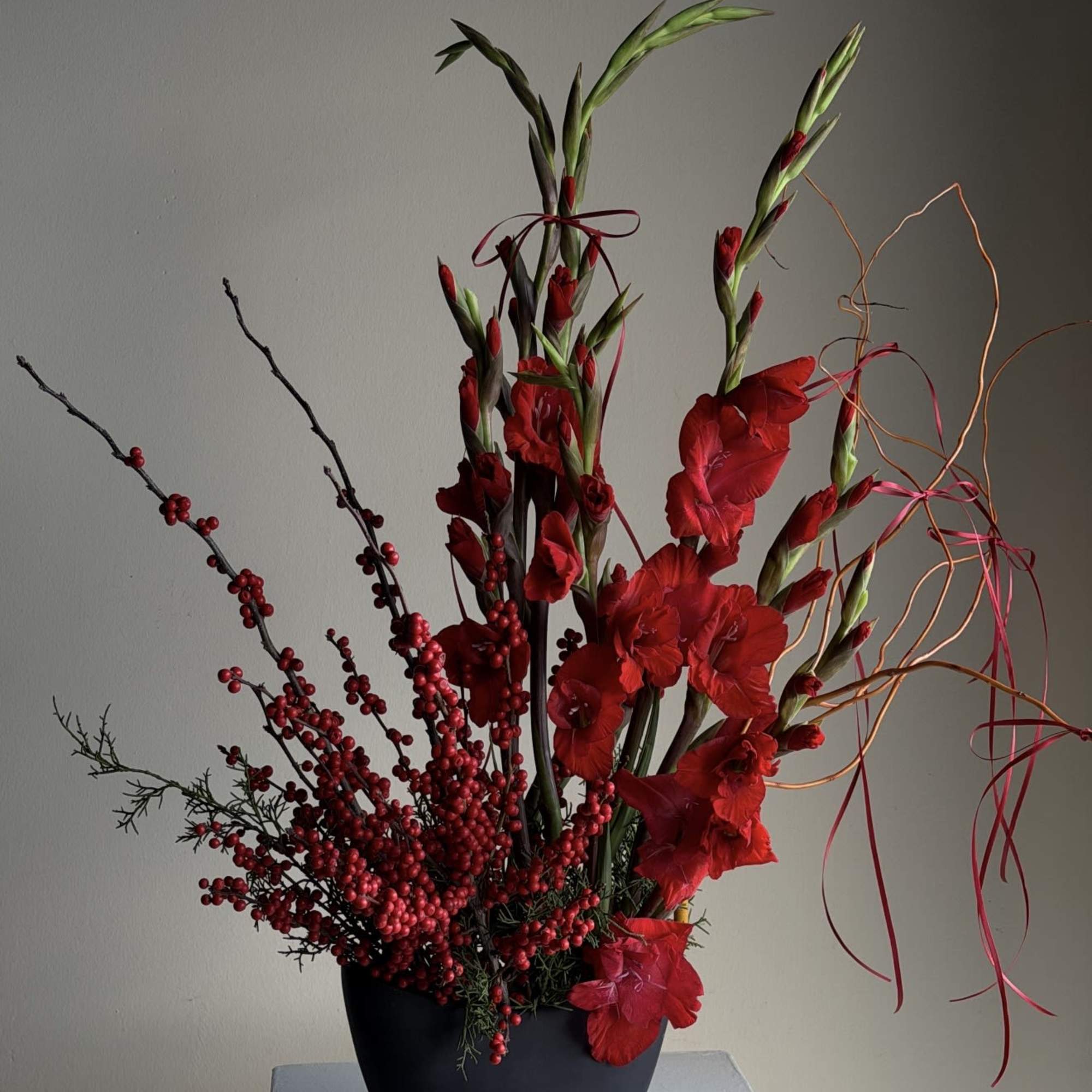 A vase to celebrate Christmas at its best,
 full of light, color