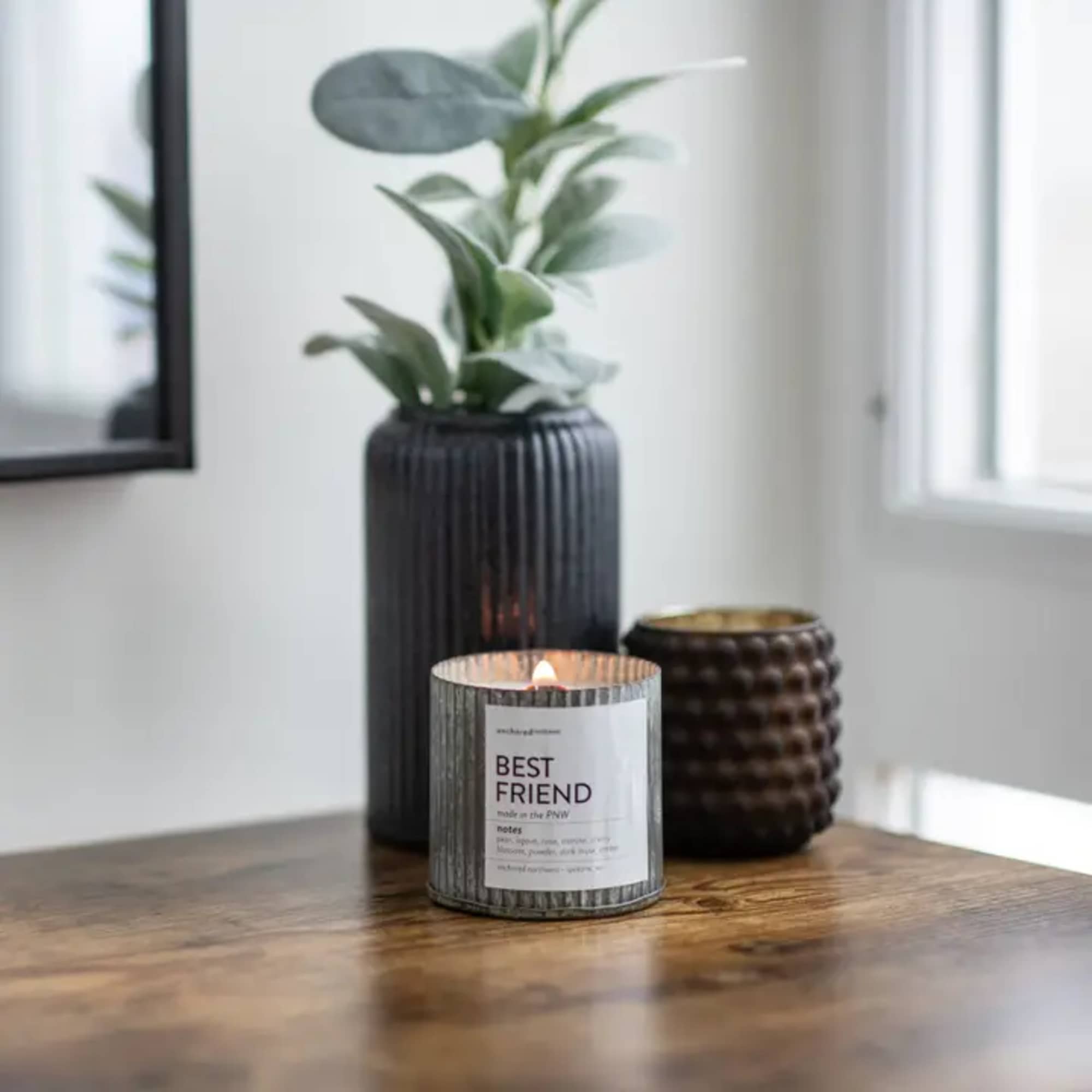 Summer Sangria Wood Wick Rustic Farmhouse Soy Candle (60 hour burn)
Notes: Raspberry