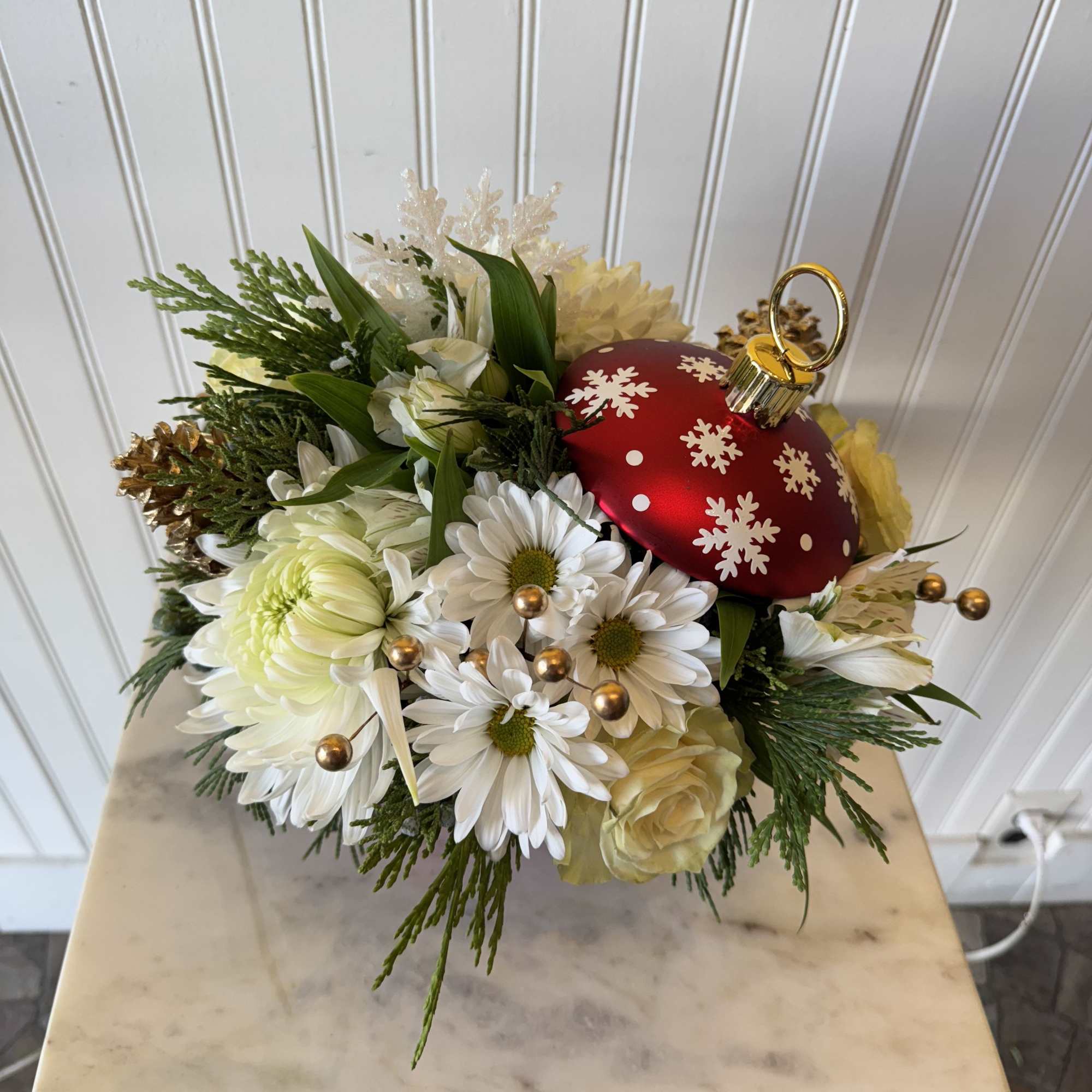 Bring the magic of the season home with Holiday Cheer&mdash;a festive burst