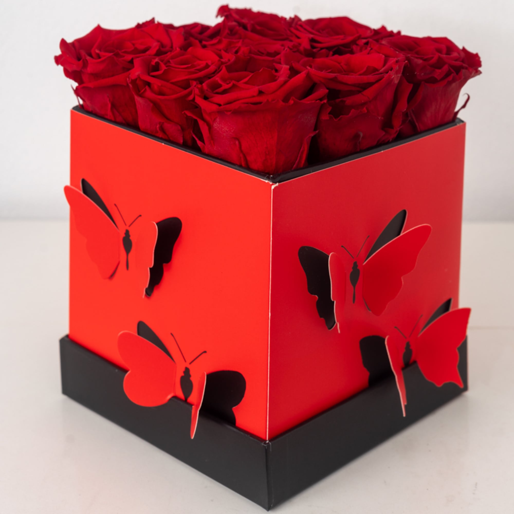 Real preserved roses lasting years! (roses can be any color upon request/availability