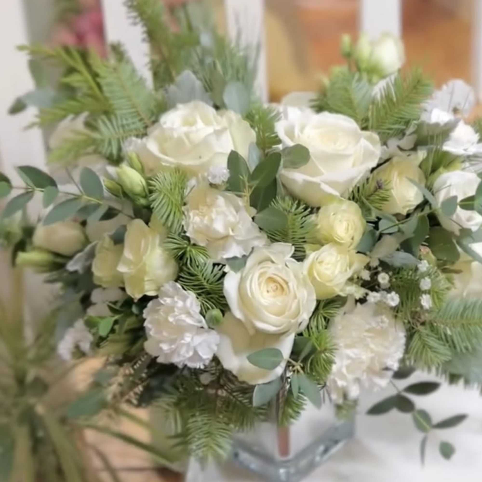 White as snow, this season&rsquo;s ideal gift conveys warmths and purity, perfect