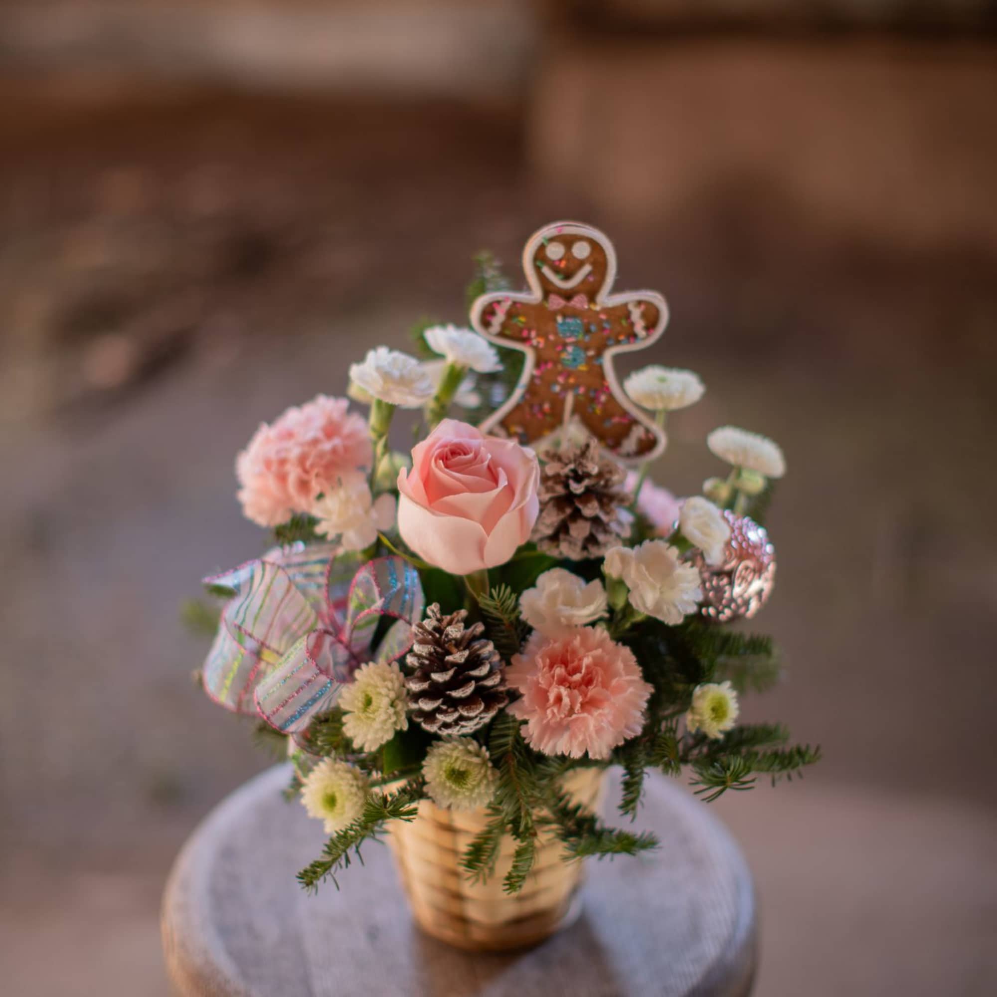 Do you enjoy baking or decorating? This sweet design is sure to