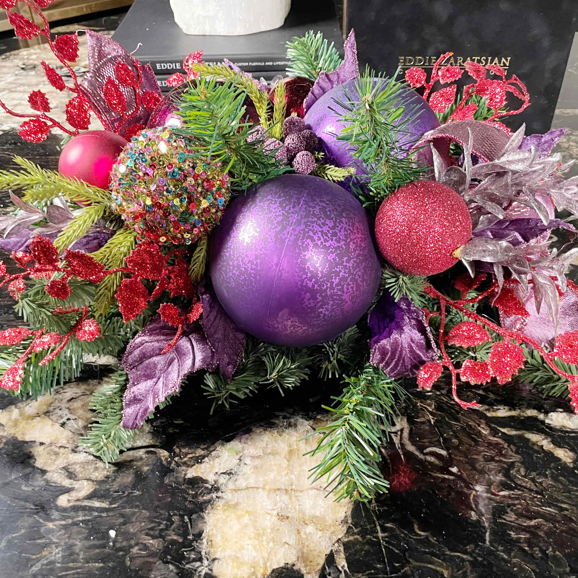 We love an untraditional pop of color for the holidays! Shades of