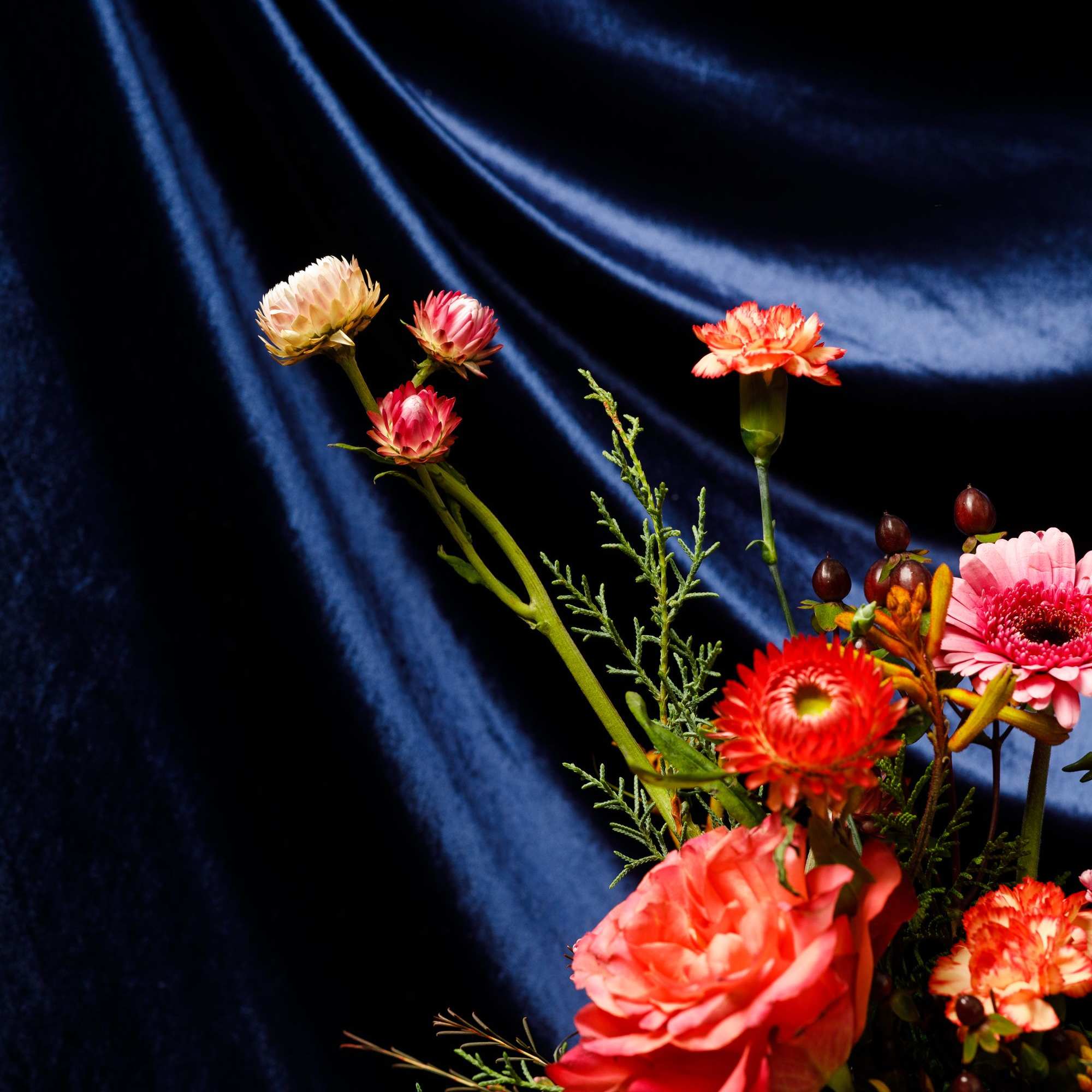  &ldquo;The Jefferson&rdquo; is our small, low &amp; lush, floral arrangement created