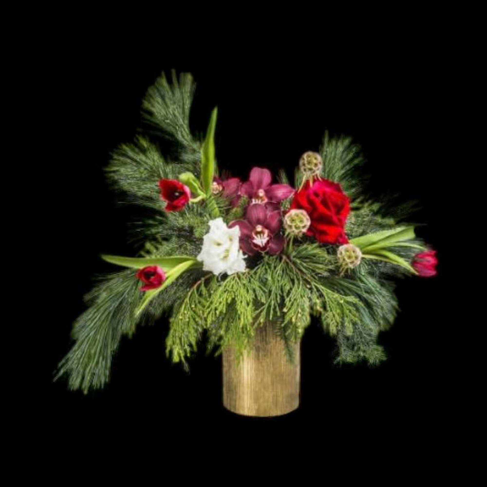 There is no candy hidden inside of the Pine-&ntilde;ata, but it will