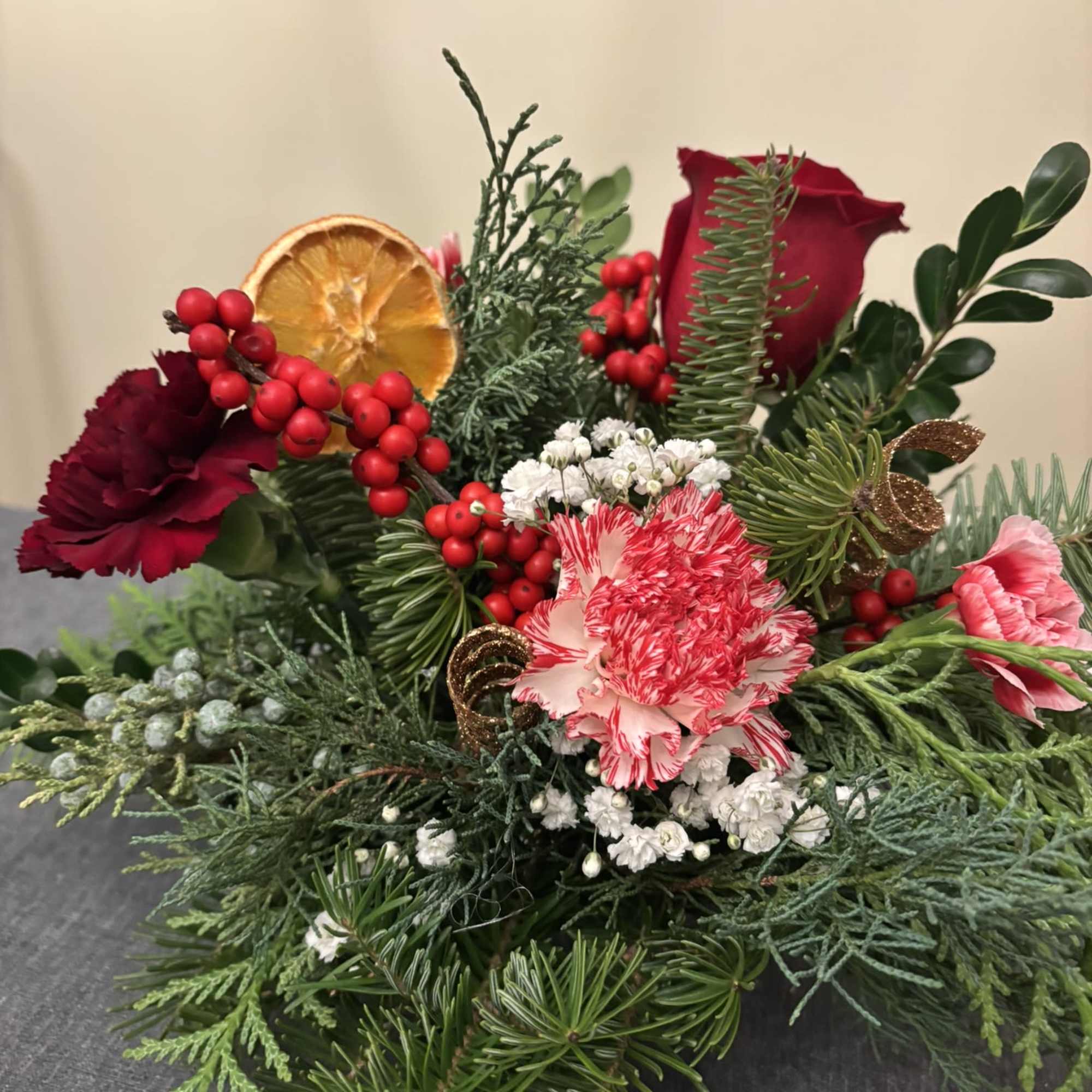 Join Sow Wonder at The Reister&#039;s Daughter for an arrangement workshop on