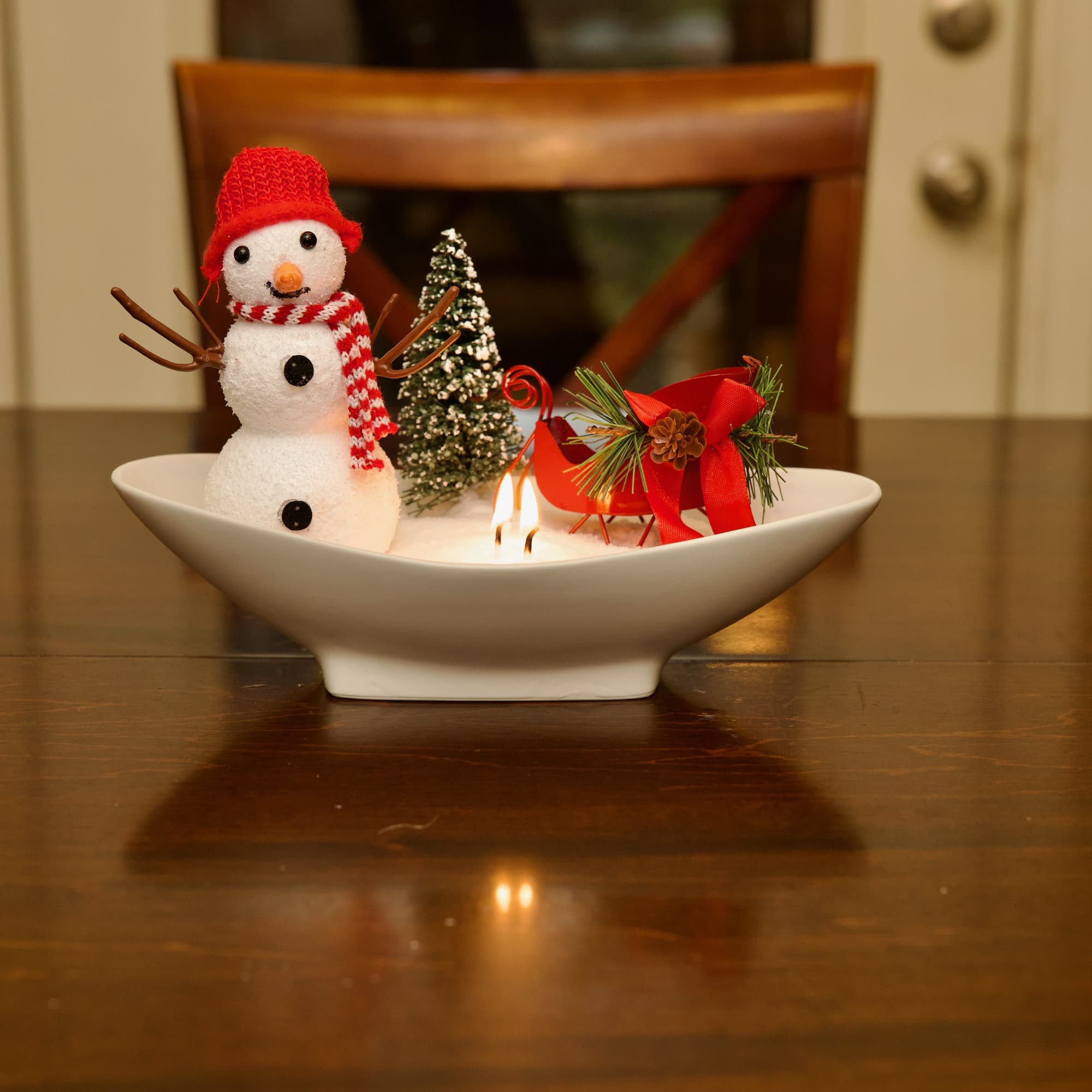 decorative candles with sand wax