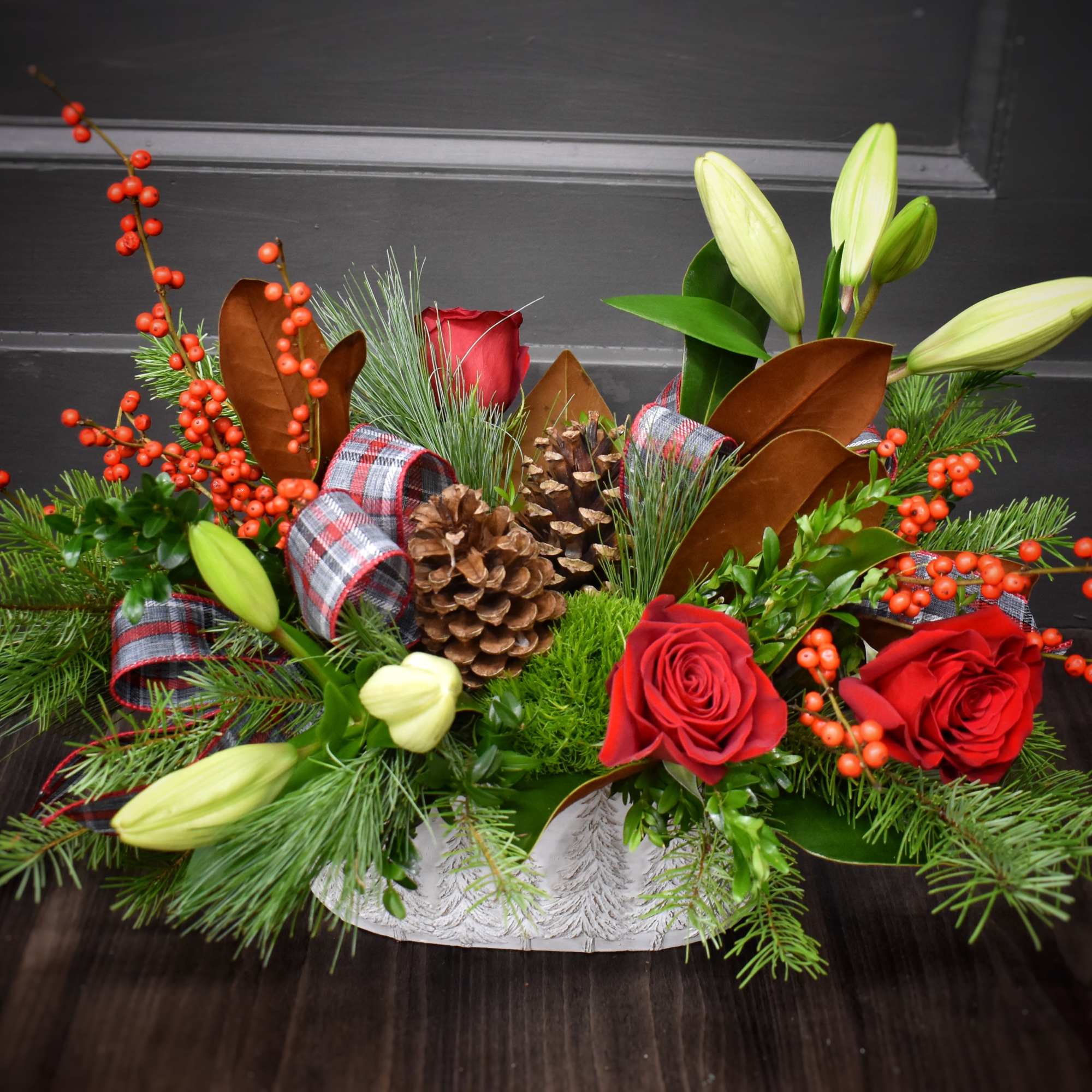 &quot;Over the river and through the woods.&quot; Wherever you&#039;re going, this arrangement