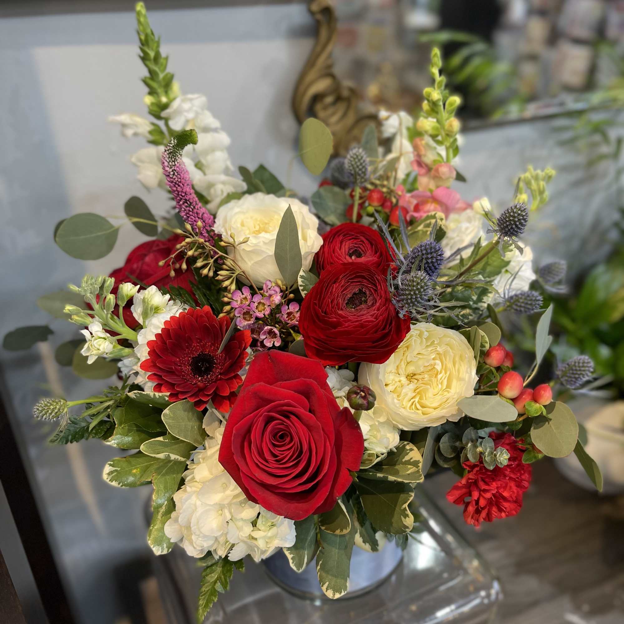 Beautiful design with simplicity in striking red and white, with hint of