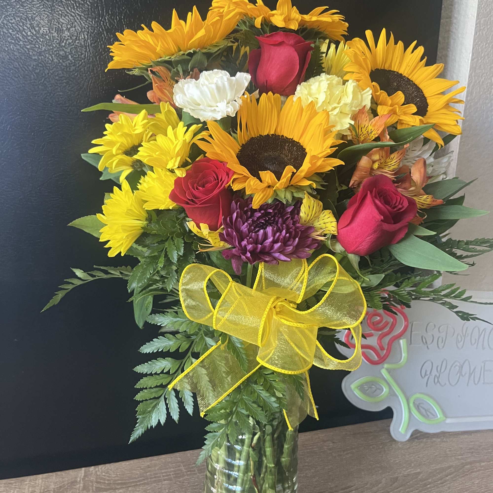 Fresh Flowers in clear vase 