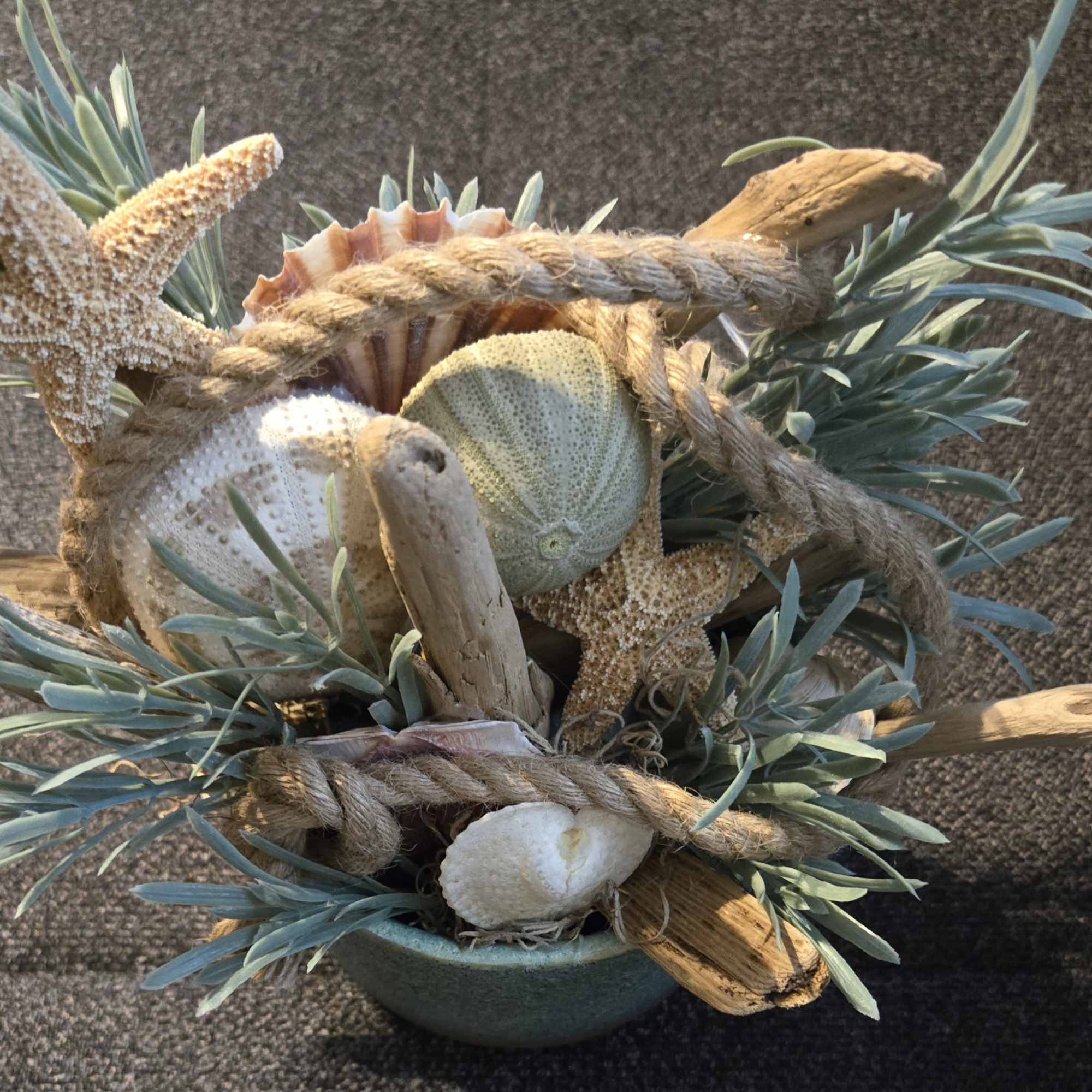 How stunning is this one...
NO watering needed...
Quality textured ceramic pottery arranged with