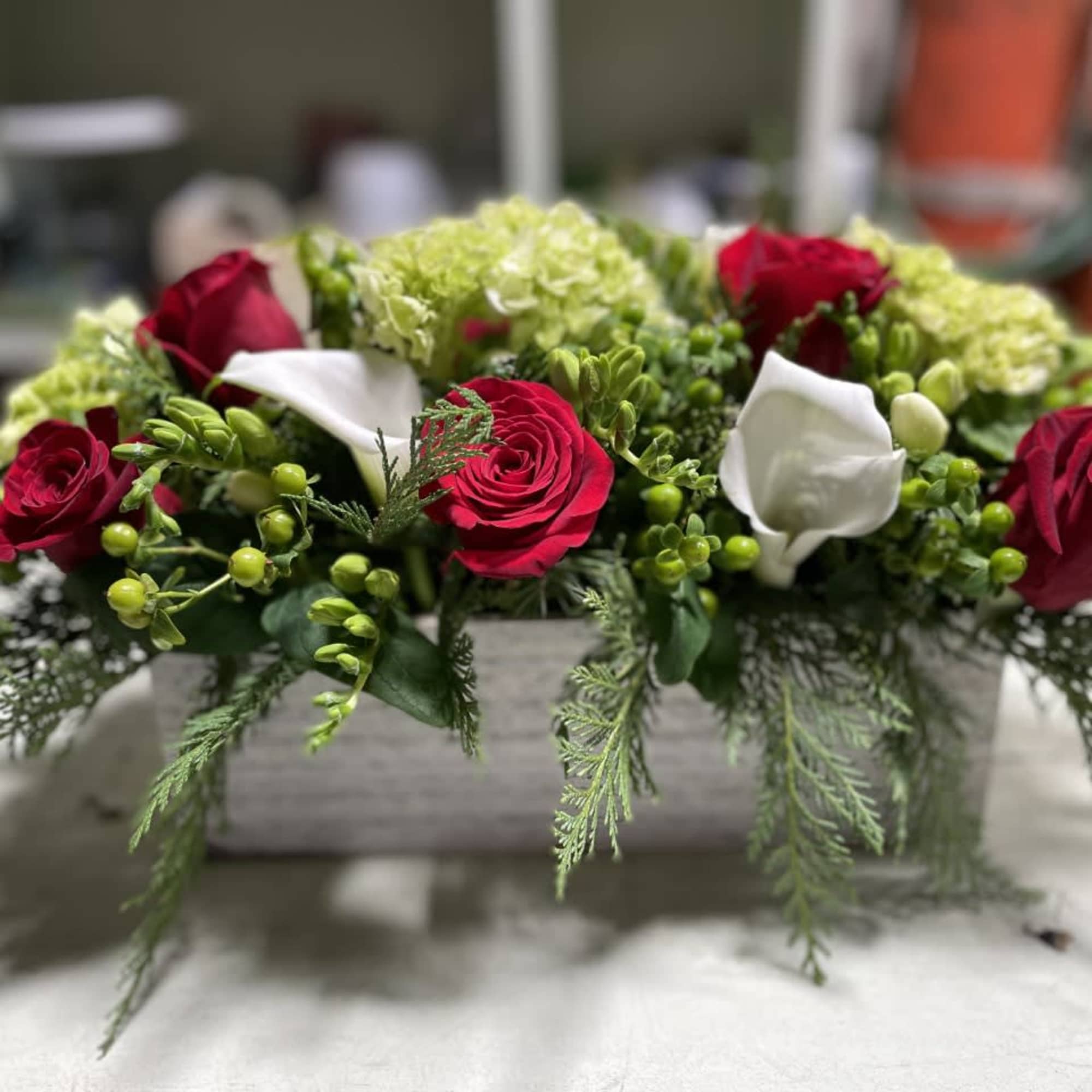 Table centerpiece , arranged in rectangular 10 inches long - 
Arranged with