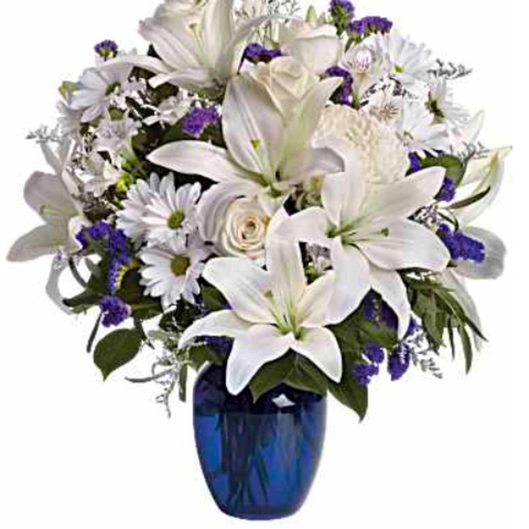 Beautiful blooms such as cr&egrave;me roses, white lilies and alstroemeria along with