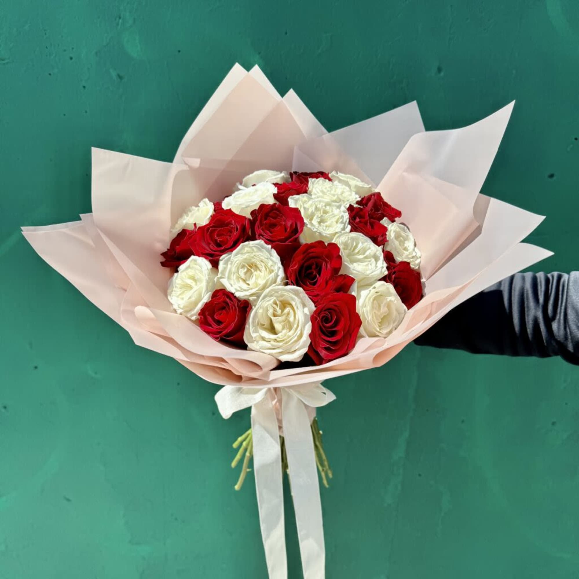 12 Premium Ecuadorian Roses- Standard (small)
24 Premium Ecuadorian Roses- Deluxe (Medium)
36 premium