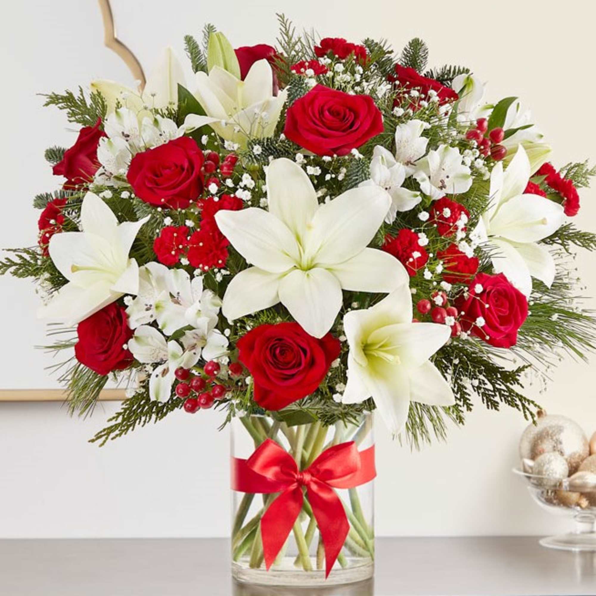 Our best-selling Christmas bouquet, in a newly designed luxury styling. This generous