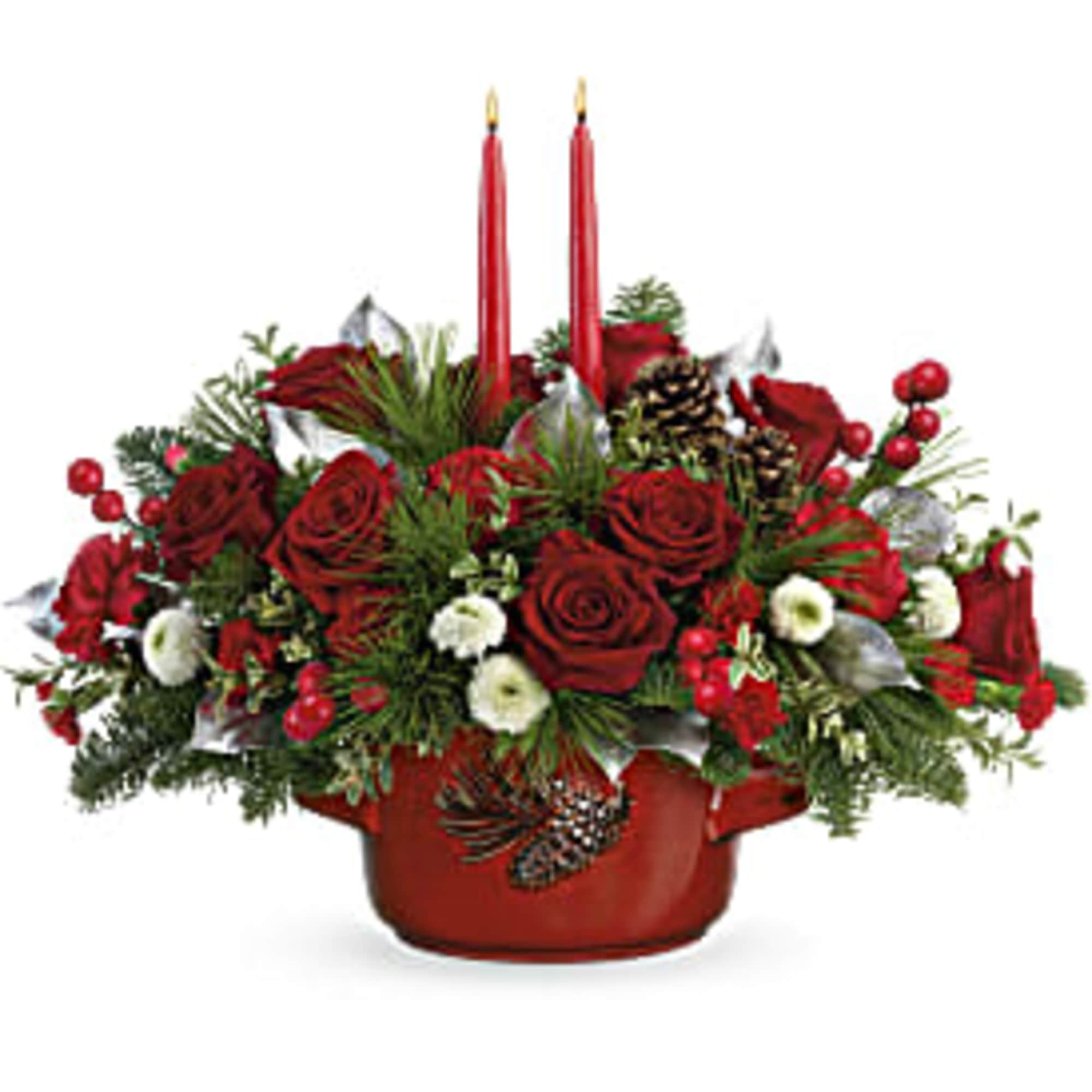 Reminiscent of a family heirloom, this stunning stoneware serving dish is food-safe