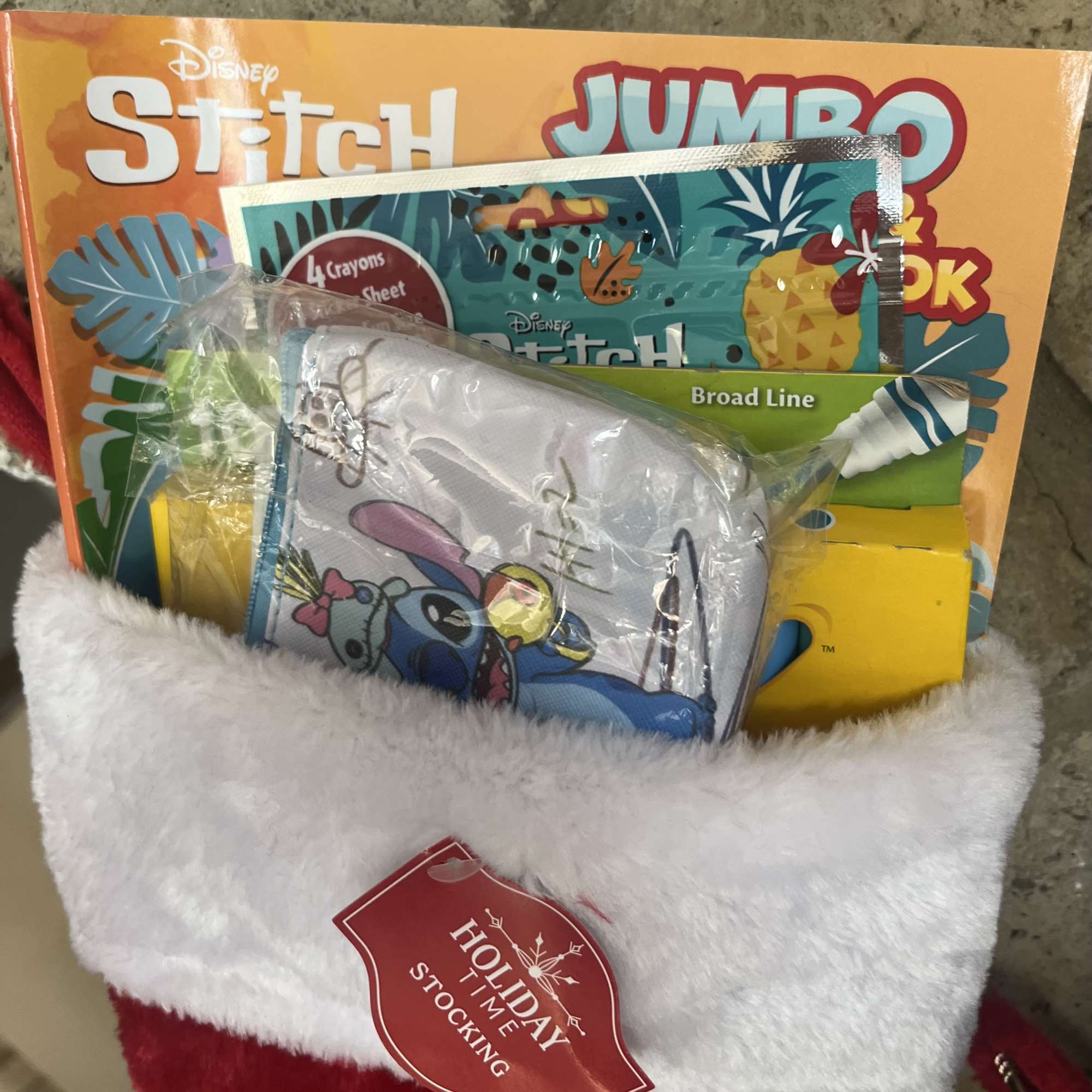 lilo and stitch toys in stalking 