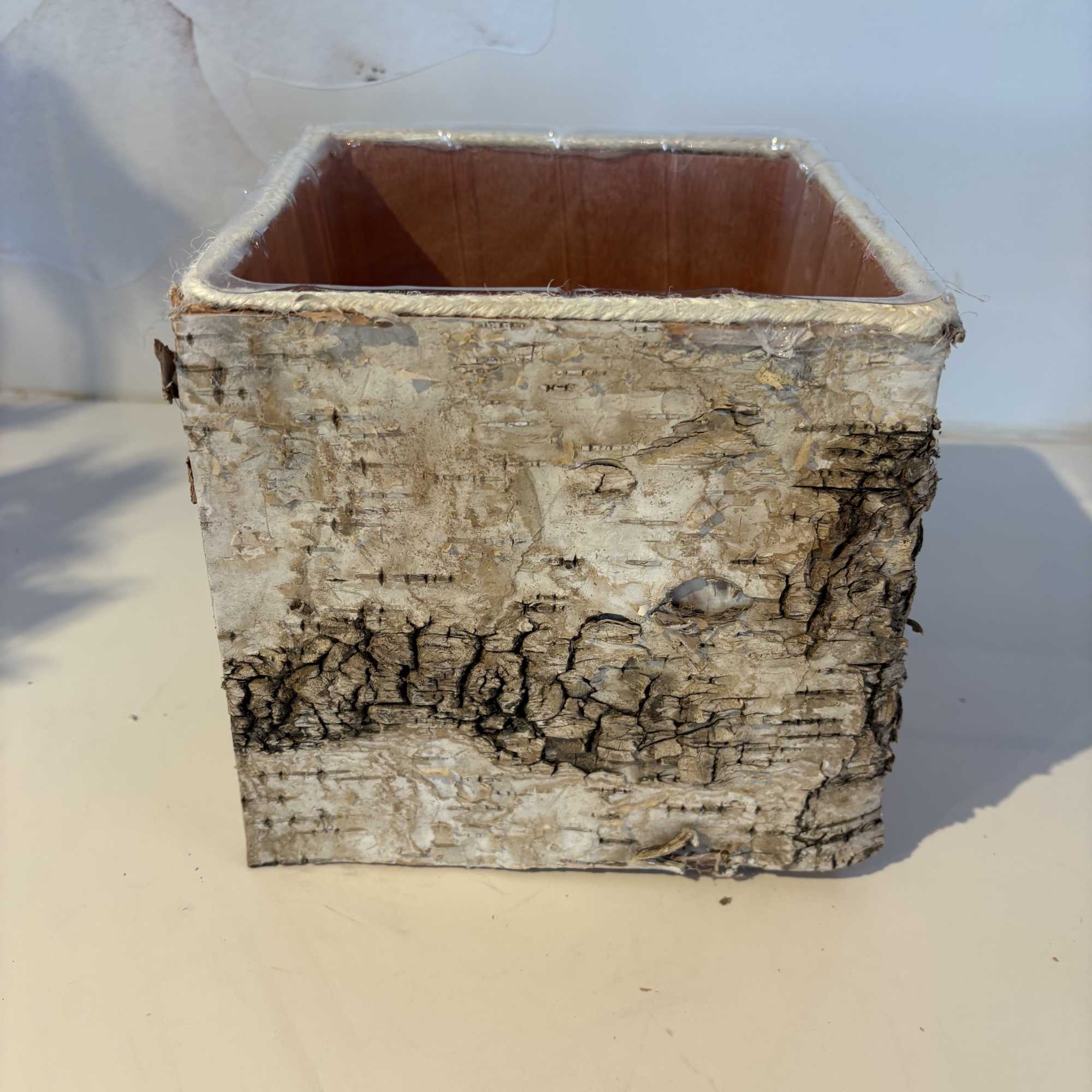 Natural birch meets natural holiday beauty.  Each 6x6 birch box is