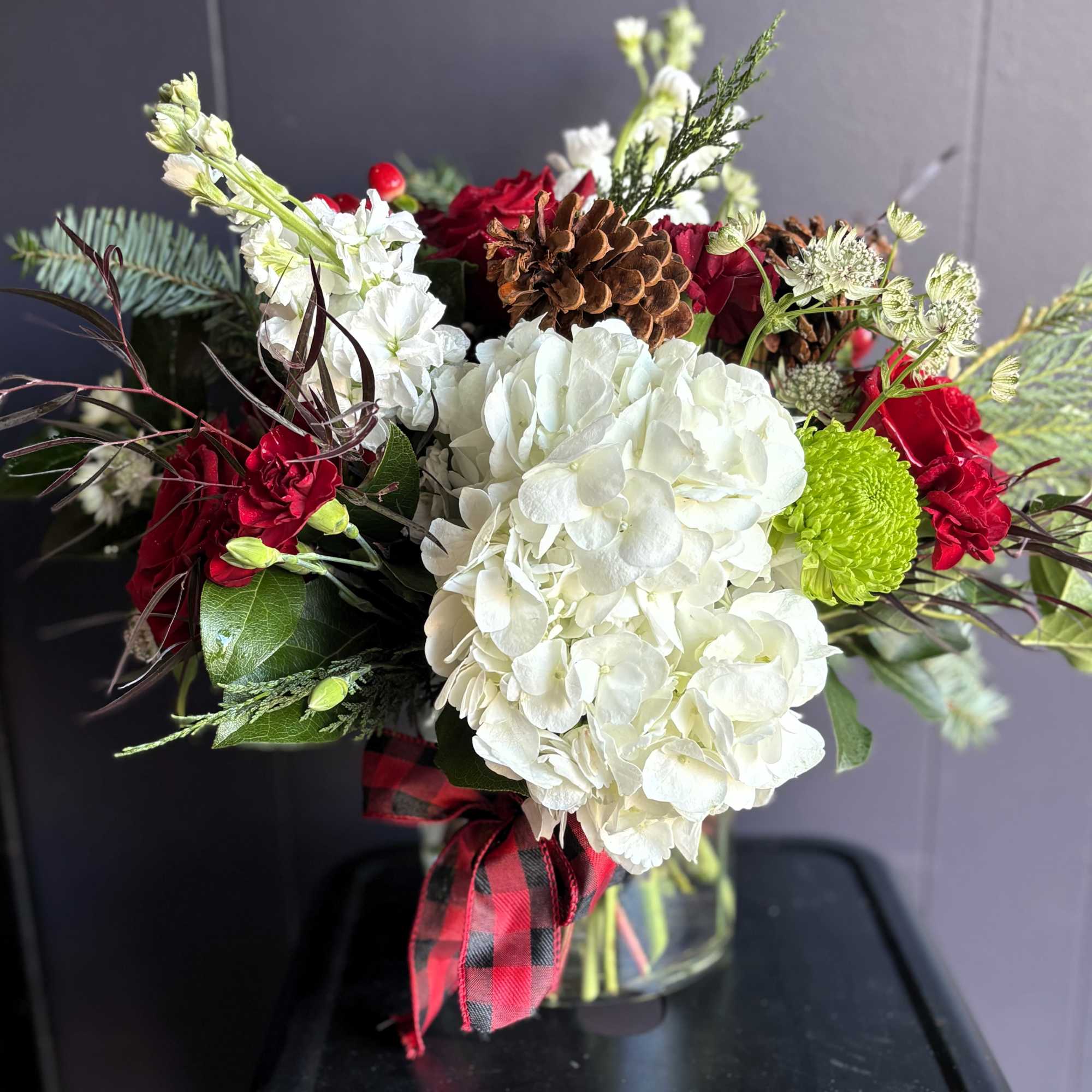A stunning arrangement for the best time of the year! 