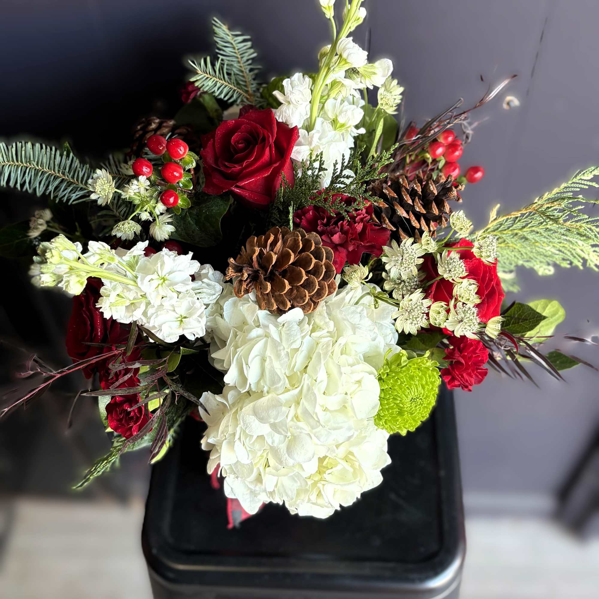 A stunning arrangement for the best time of the year! 
