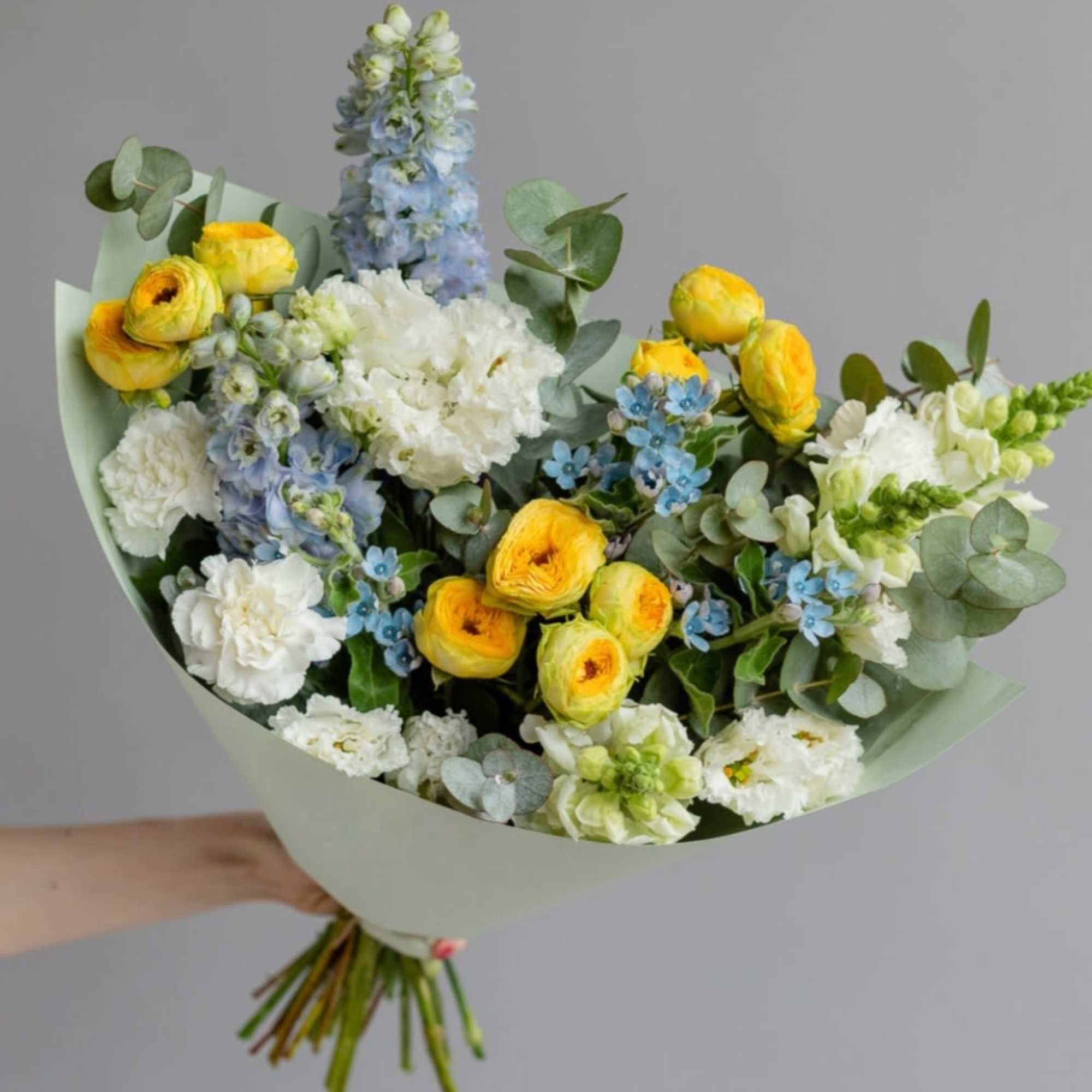 A bouquet &ldquo;Is Just a Beautiful Day&rdquo;