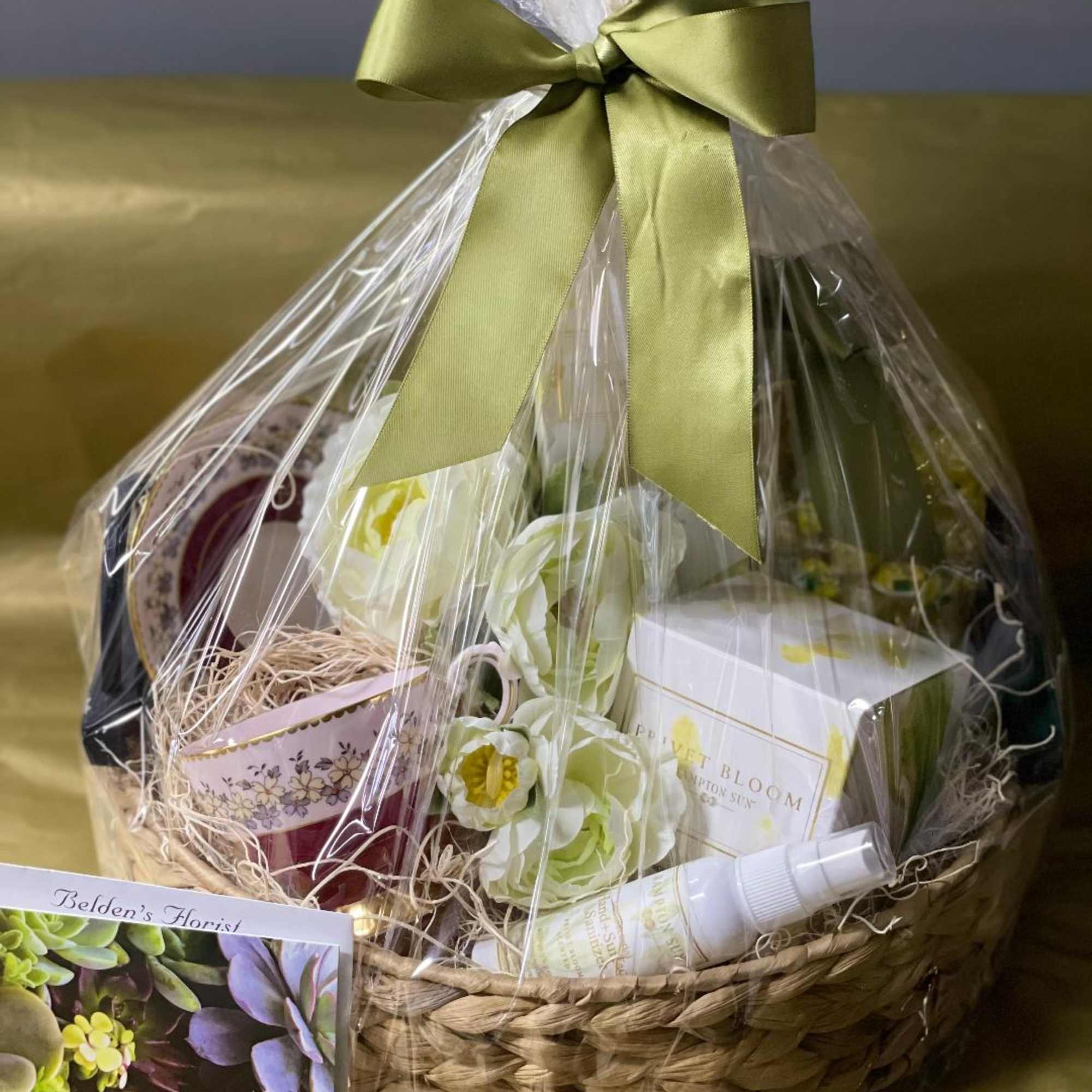 Looking for the perfect gift? Escape to a summer day in the