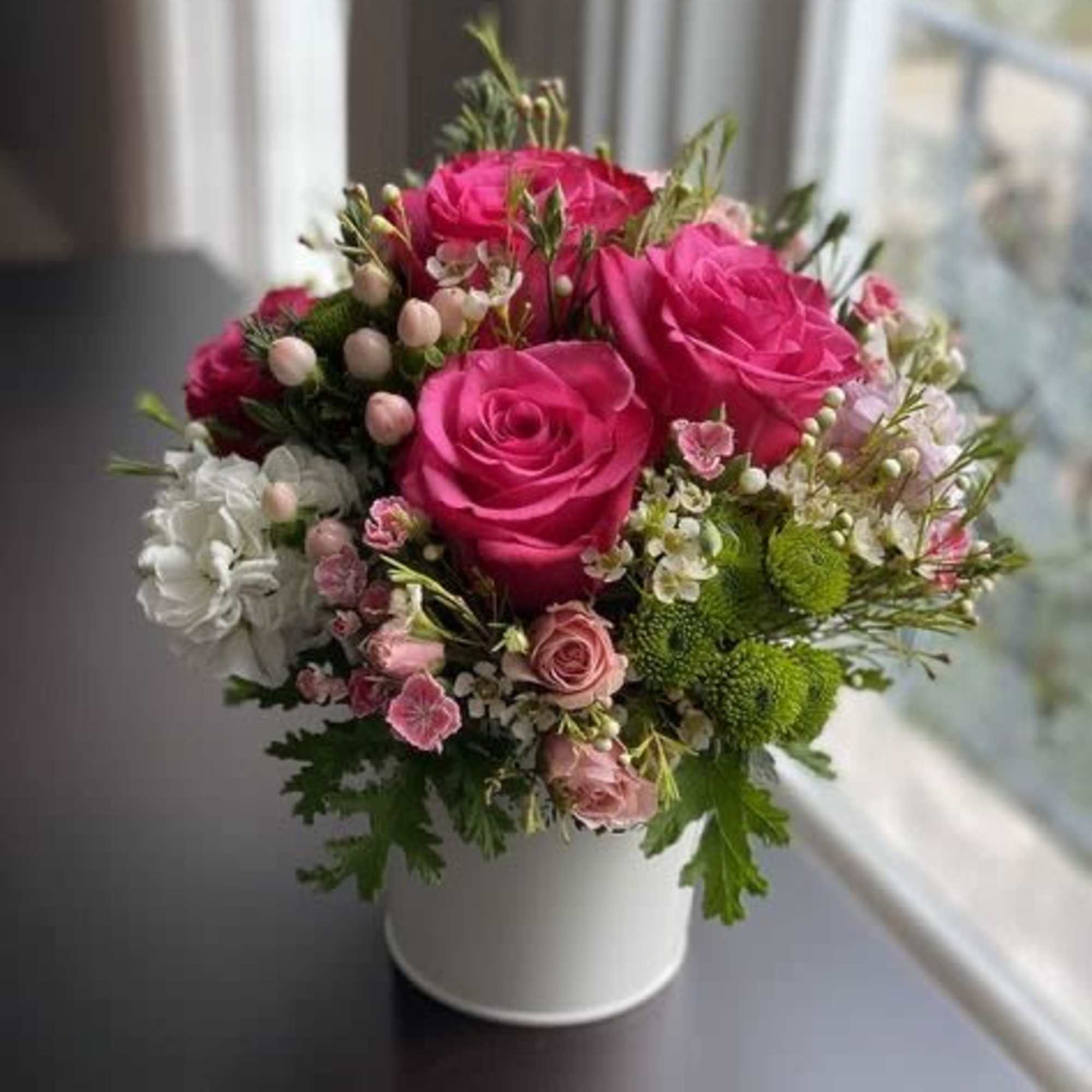 The Bloom Box&trade;
An unforgettable floral experience

The Bloom Box&trade; is our most refined