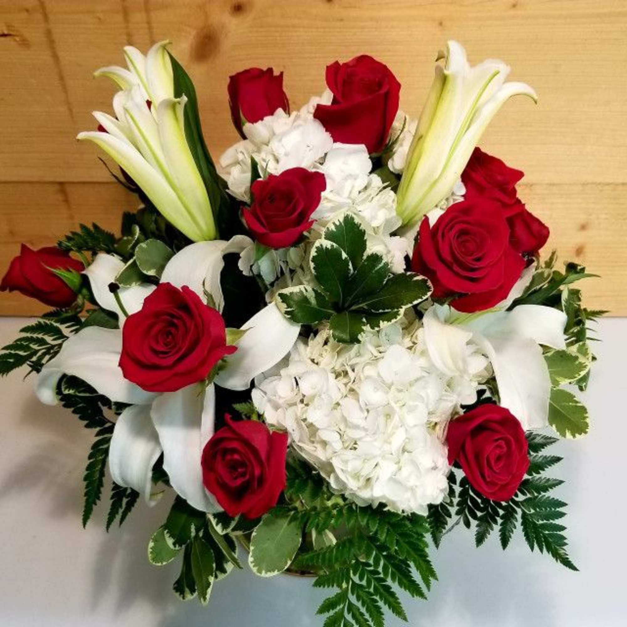 Looking to make a statement?  This beautiful gathering of premium flowers