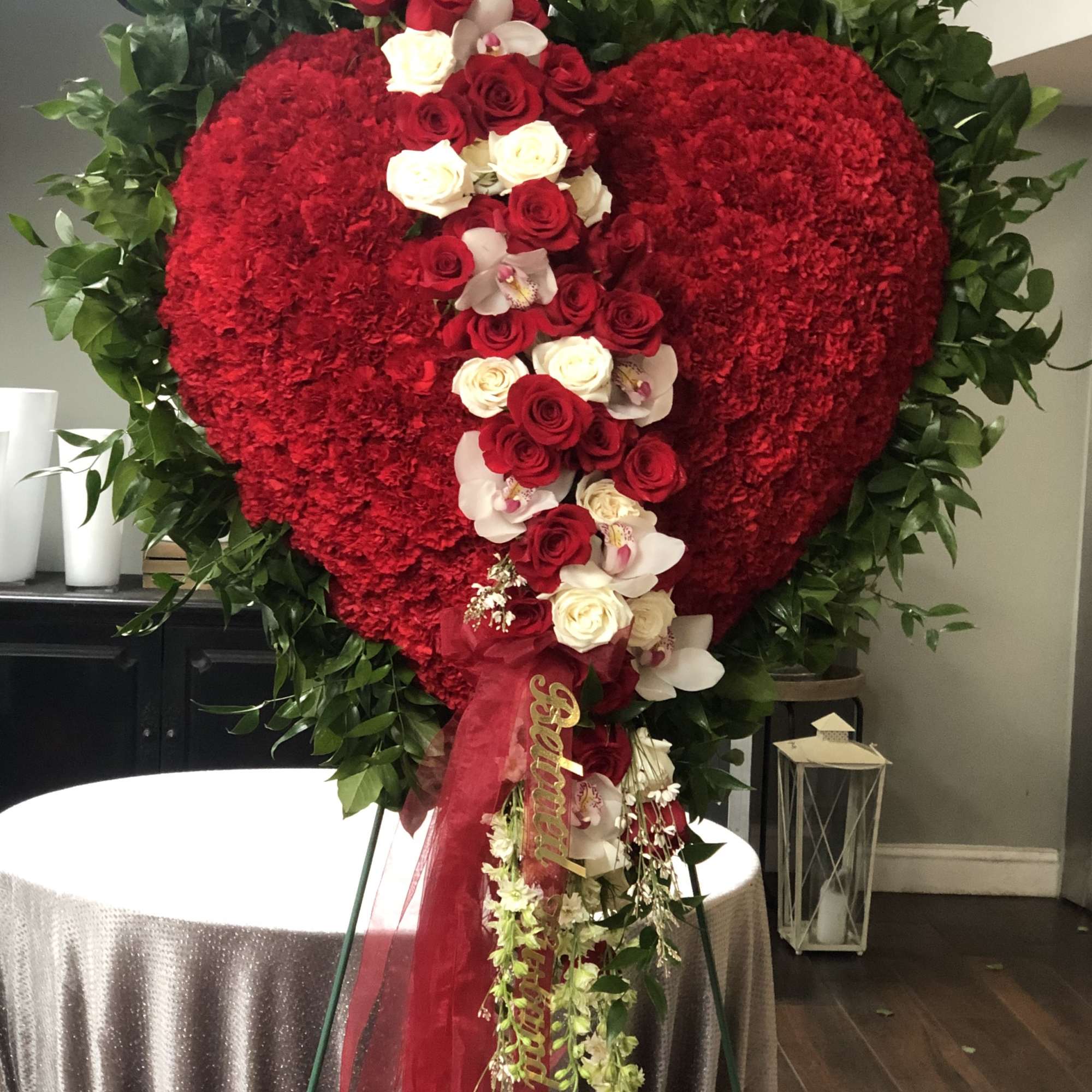 The traditional bleeding heart is a beautiful display expressing your profound affection