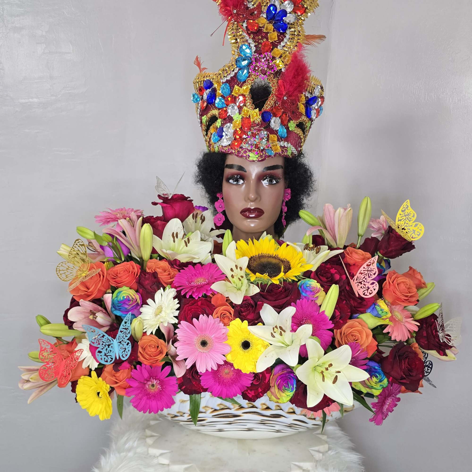  Mixed Floral Arrangement &ndash; Perfect for Lobbies, Offices &amp; Living Spaces