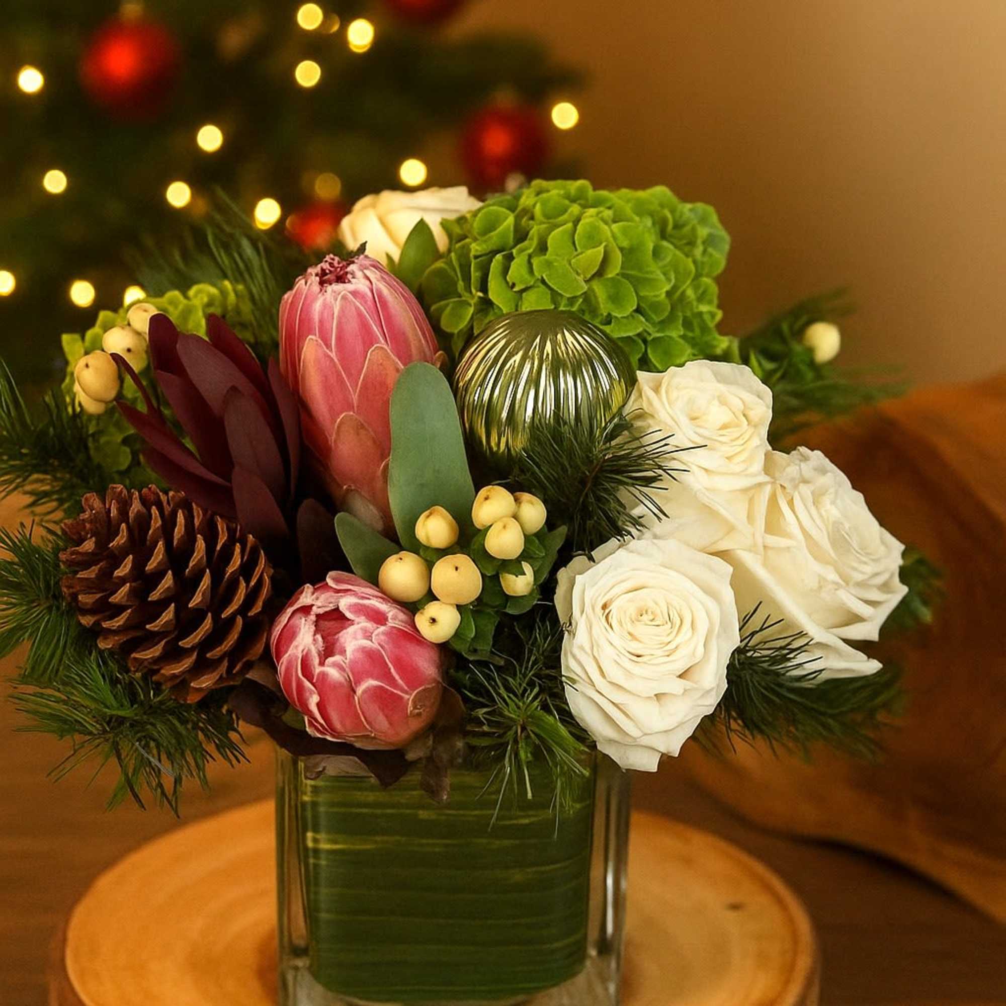 Featured Christmas Arrangement

Celebrate the Spirit of Aloha this holiday season with our