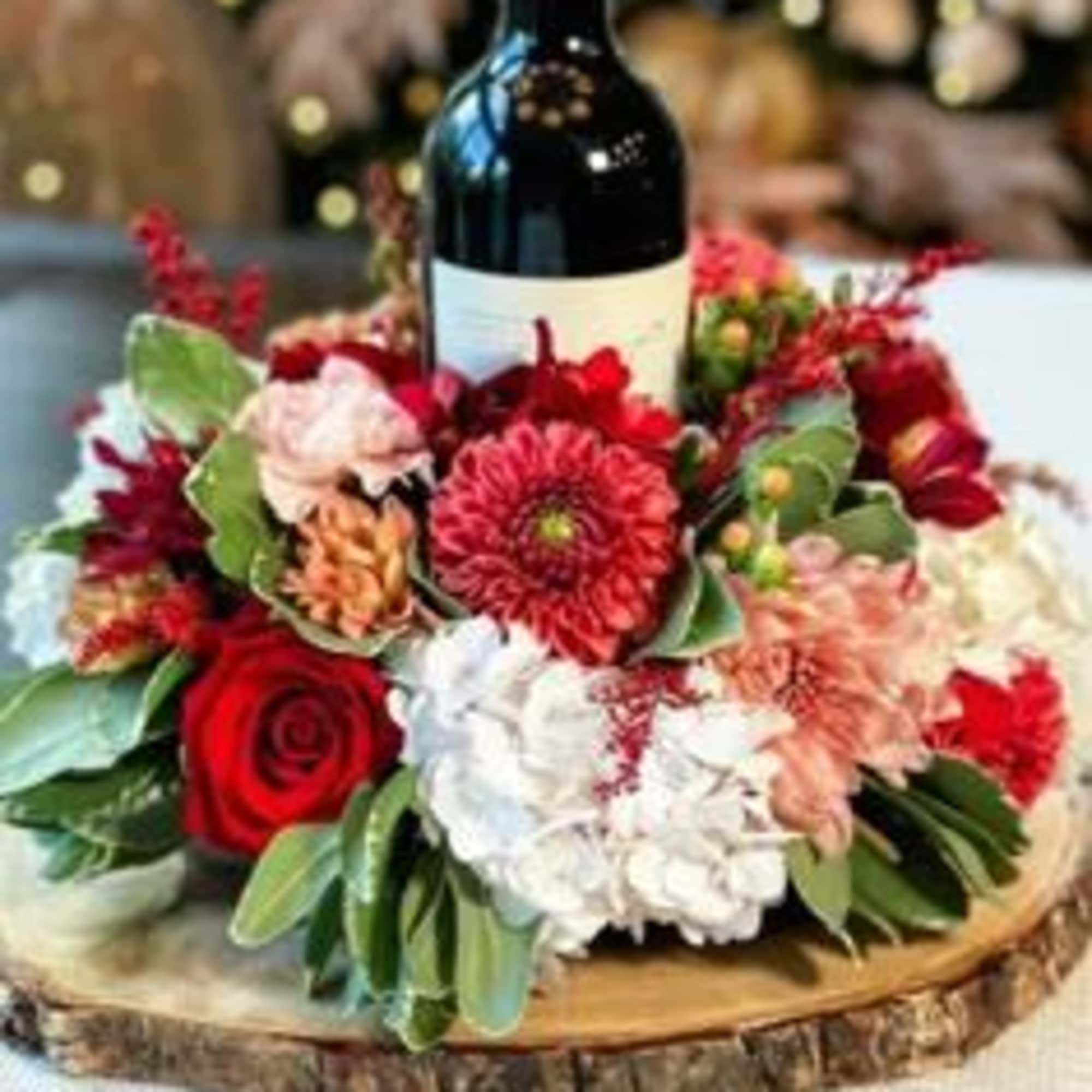 AS YOUR CHOOSE, CHAMPAGNE OR WINE DECORATE WITH FLOWERS 