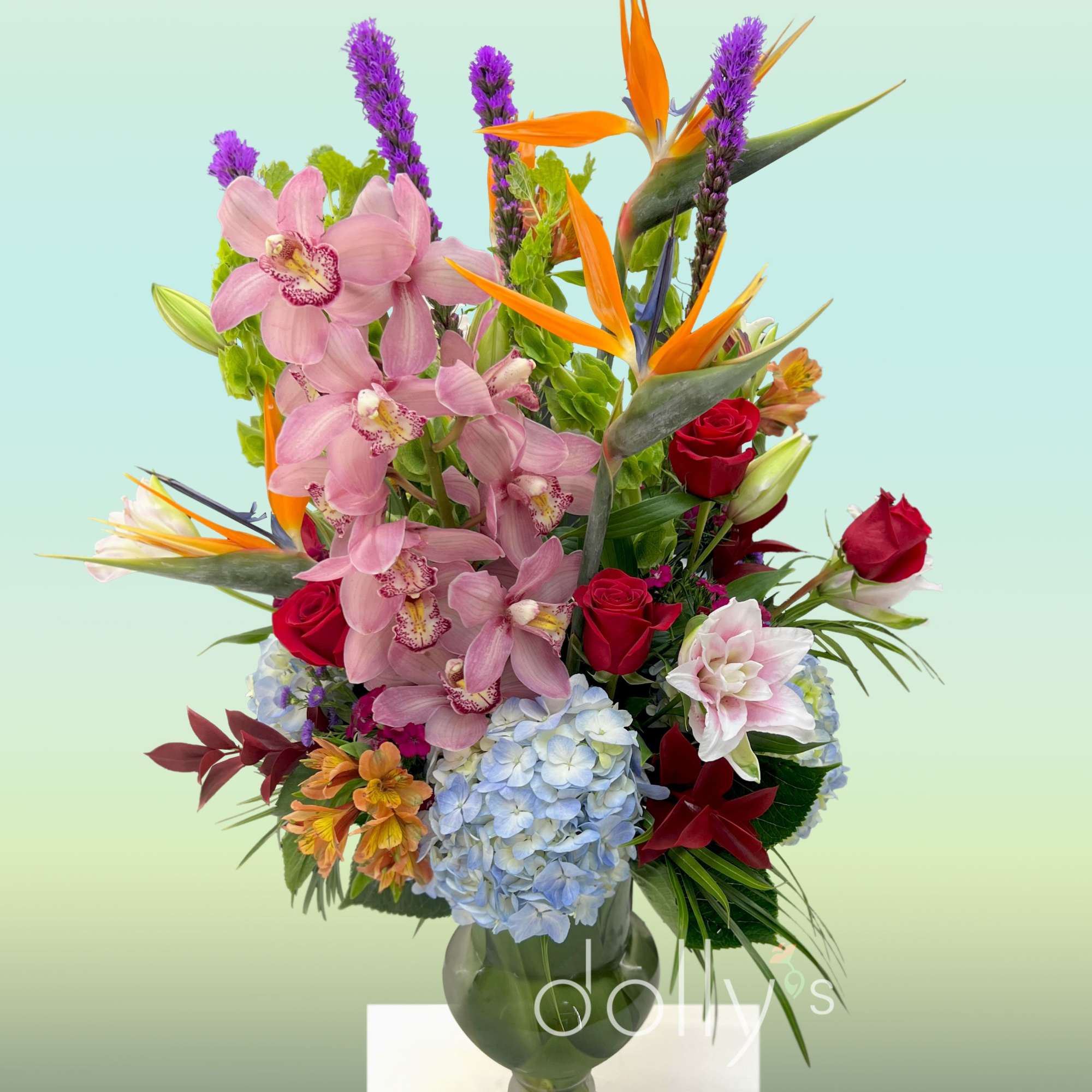 This is a gesture that is both bold and extravagant! A combination