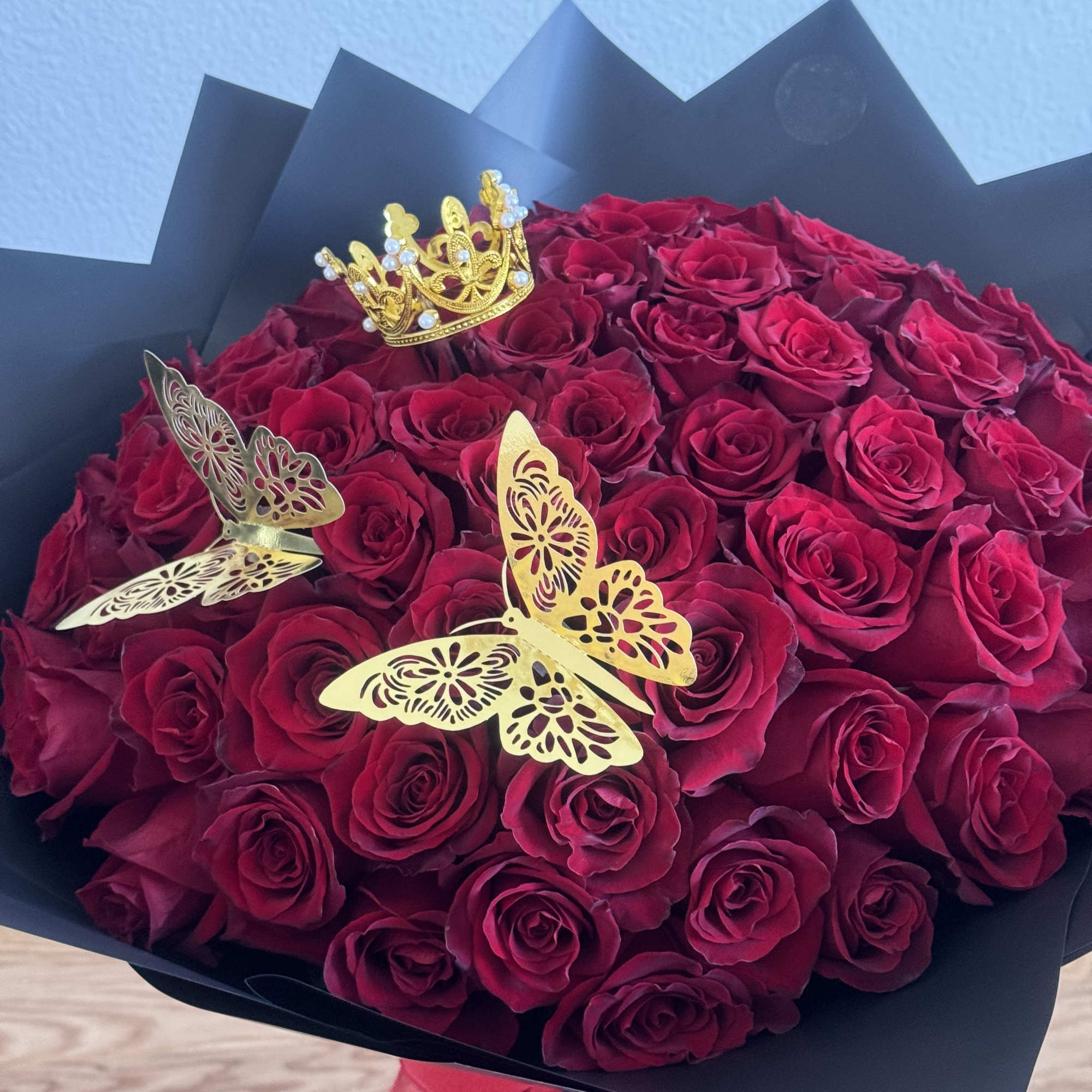 Looking for a simple yet elegant way to make a lasting impression?