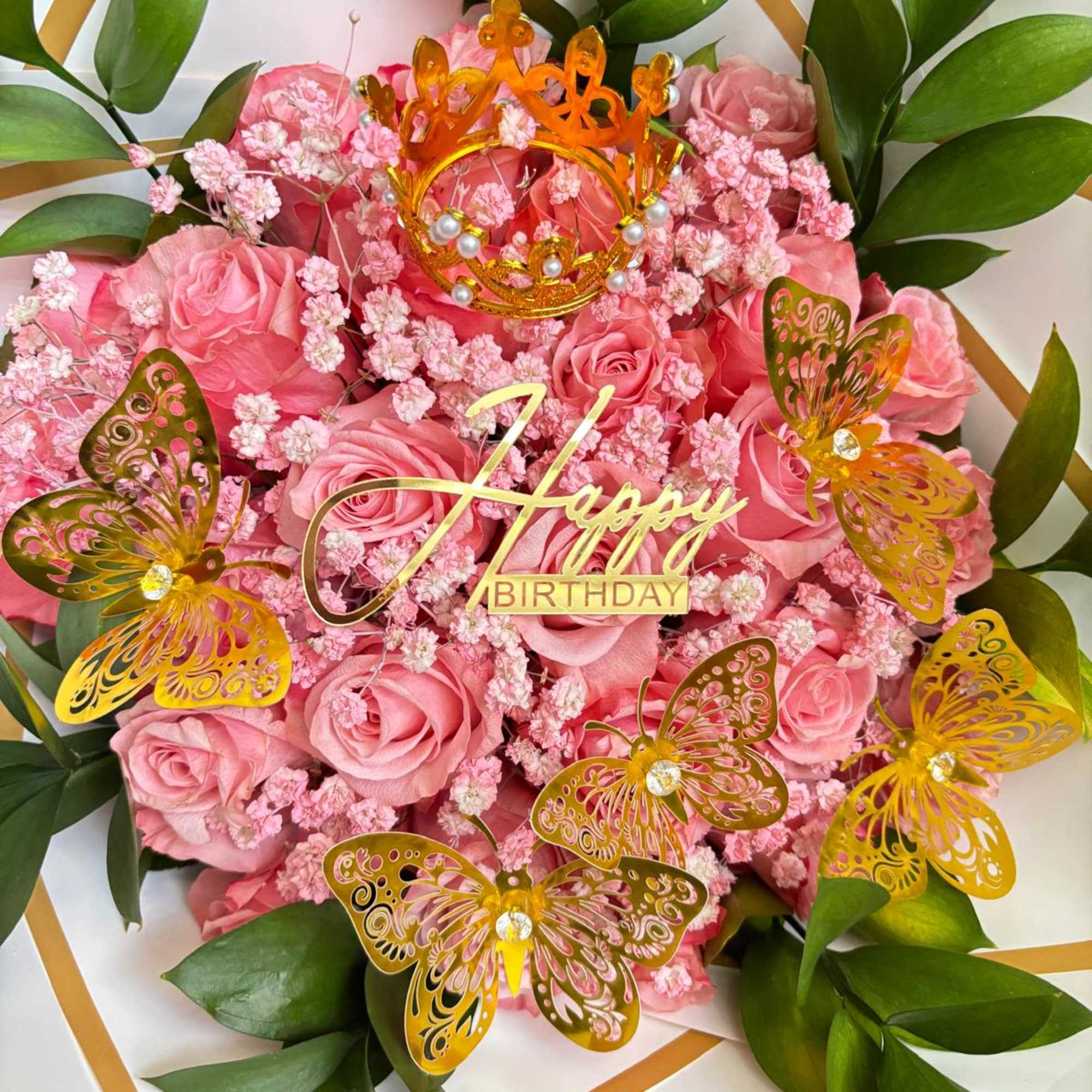 Princess-Inspired Pink Rose Bouquet
Make her feel like royalty with this enchanting arrangement