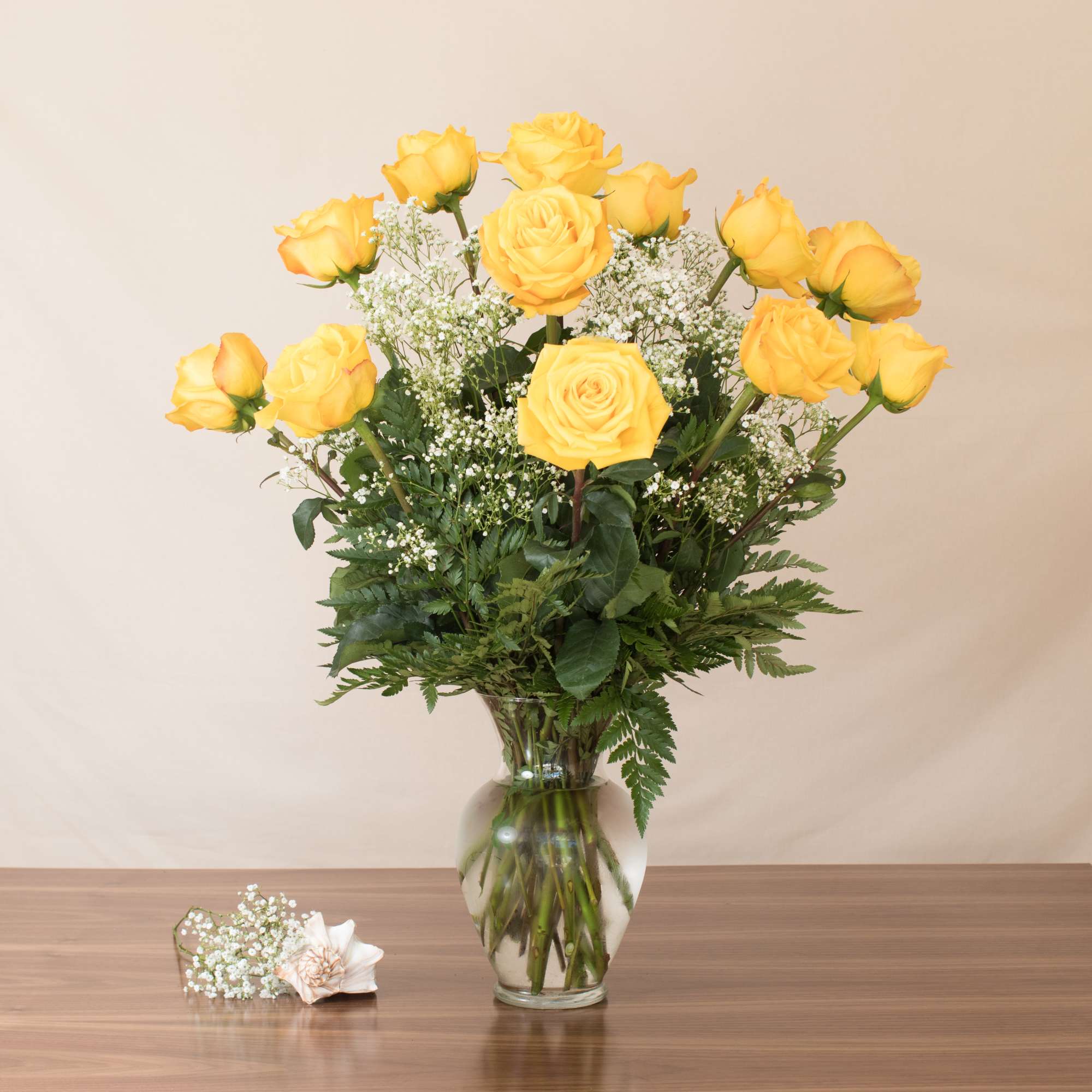 Bring sunshine to someone&rsquo;s day with our Brighten Their Day Yellow Rose