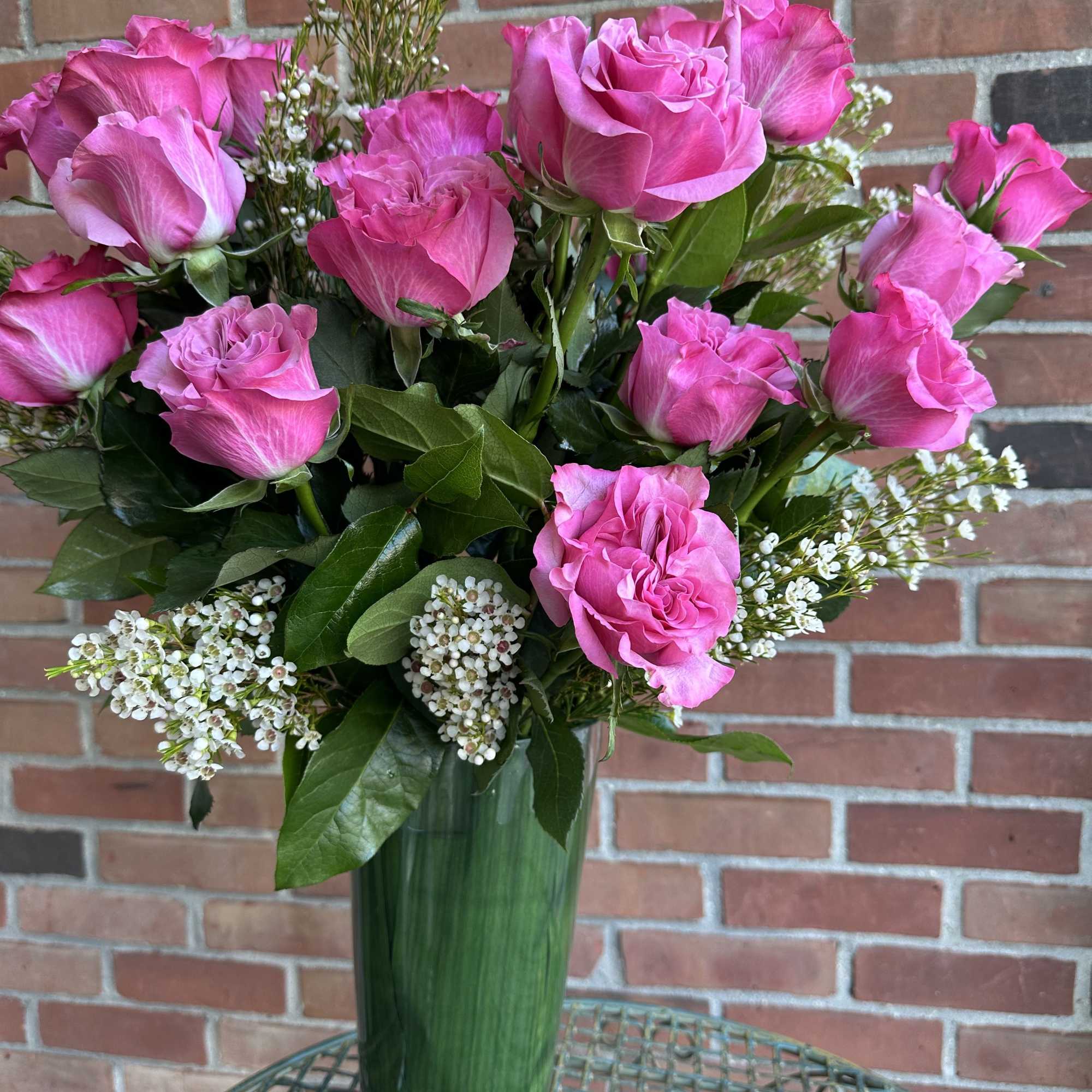 Country Garden pink roses strong Stemmed in beautiful garden rose 
***Standard Version**