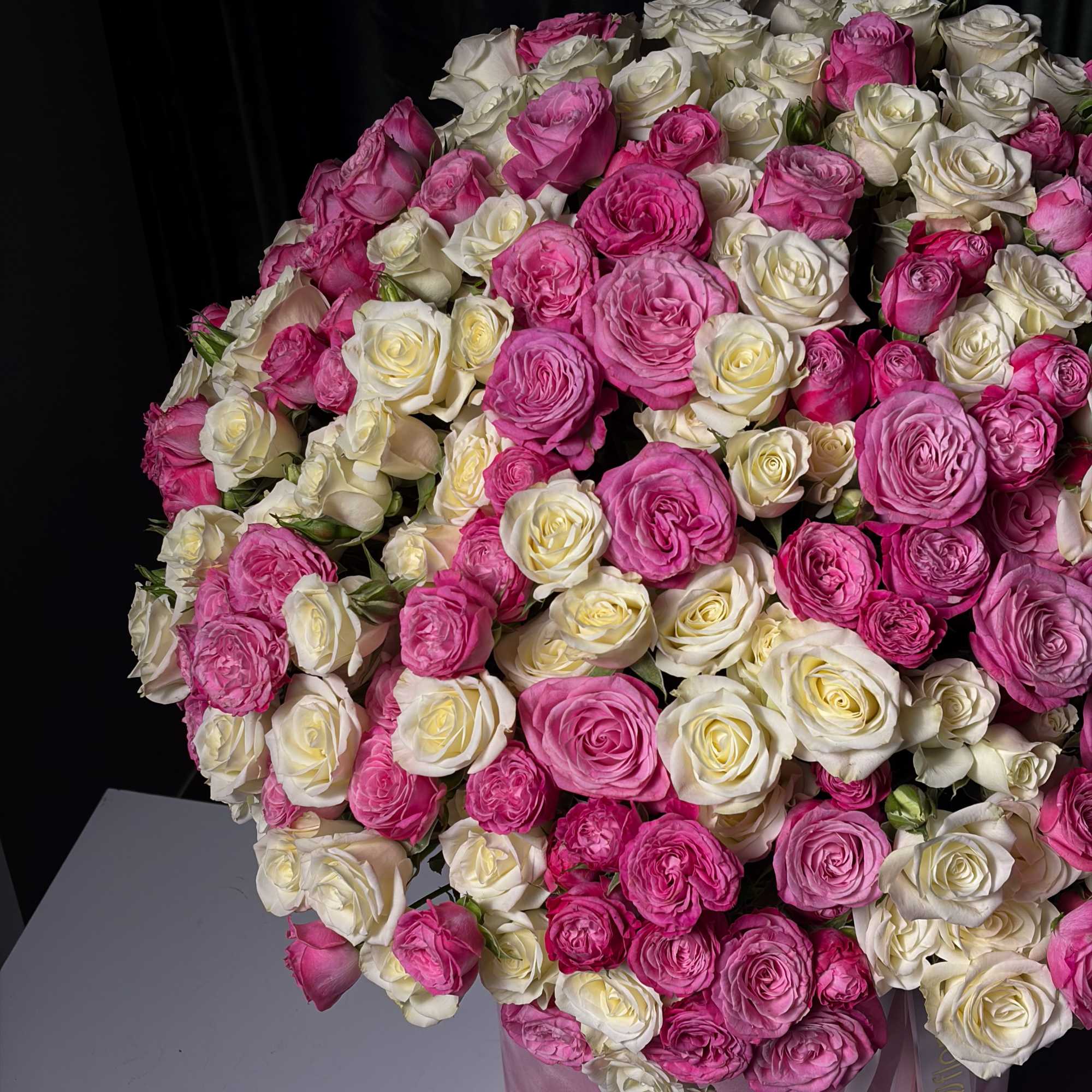 A timeless statement of elegance and abundance. Rose &Eacute;poque is a luxurious