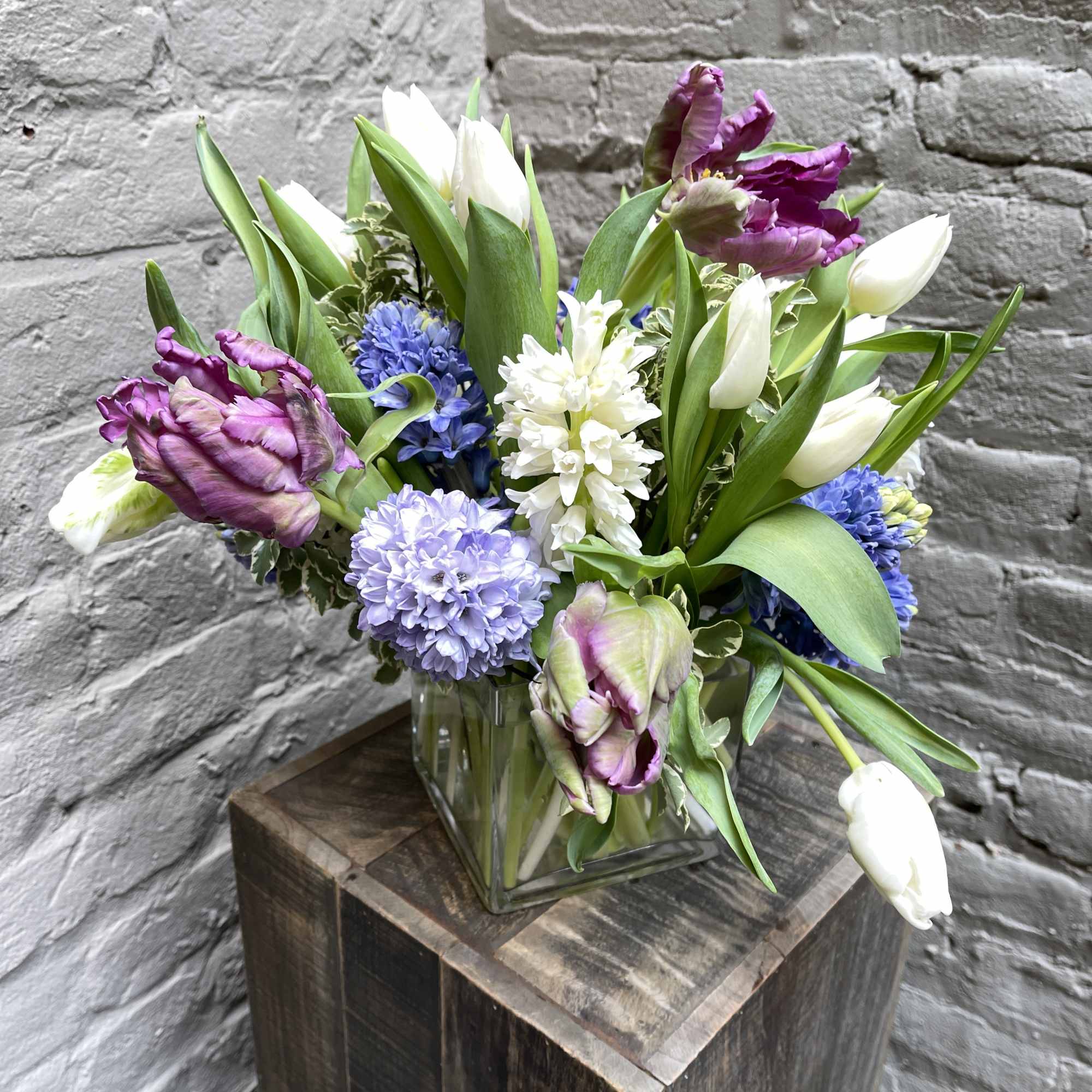 Usher in the fragrance and color of spring with this scented beauty!