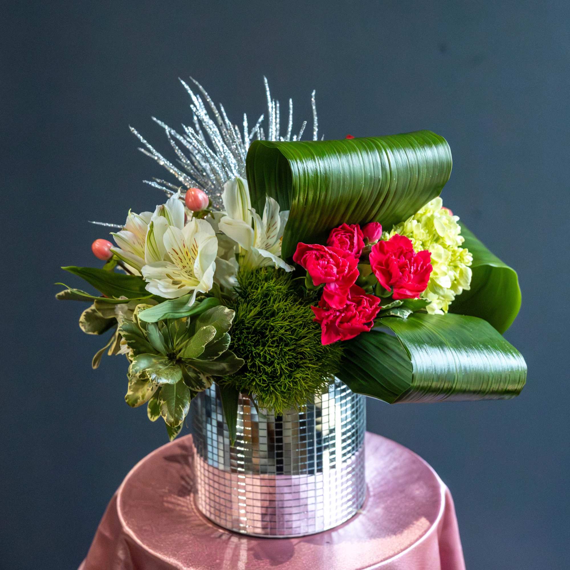 Bold, modern, and made to shine, Sparkle + Glam is a show-stopping