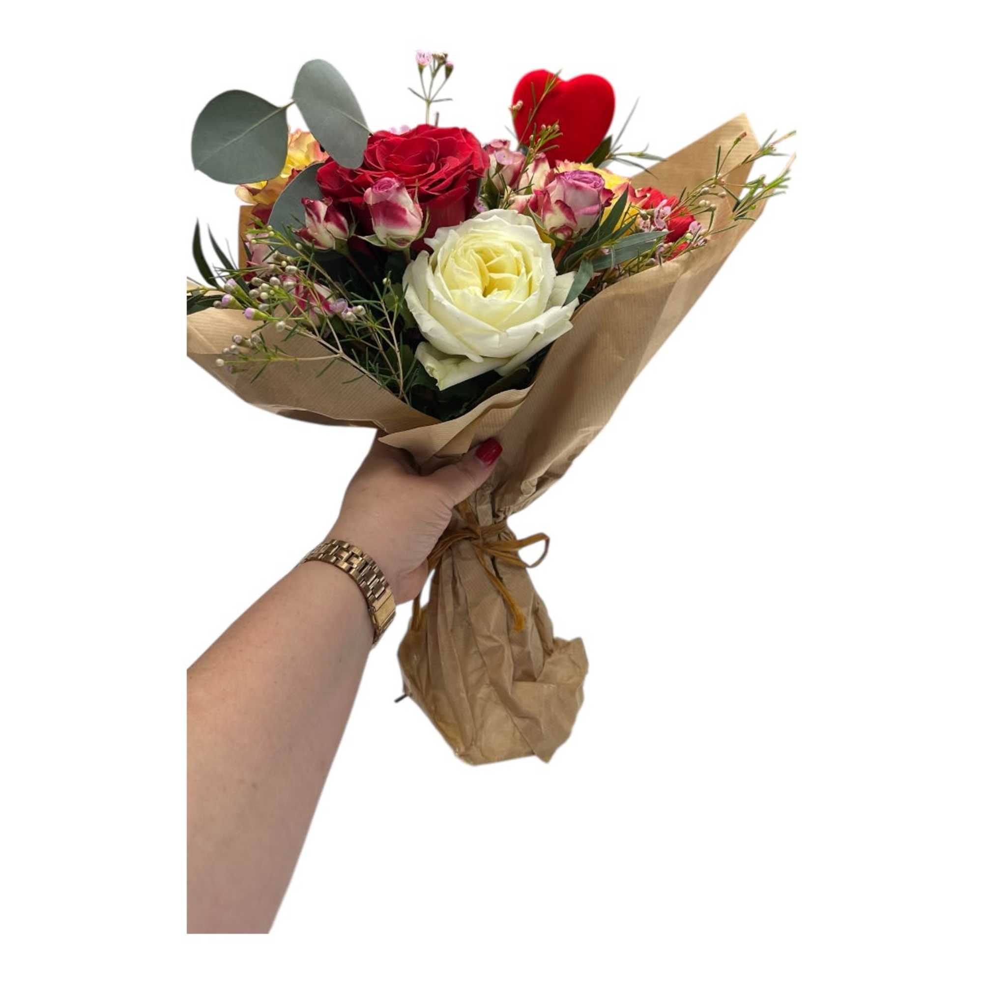 A beautiful Valentine&rsquo;s Day bouquet handcrafted with love.

Designed with a romantic mix